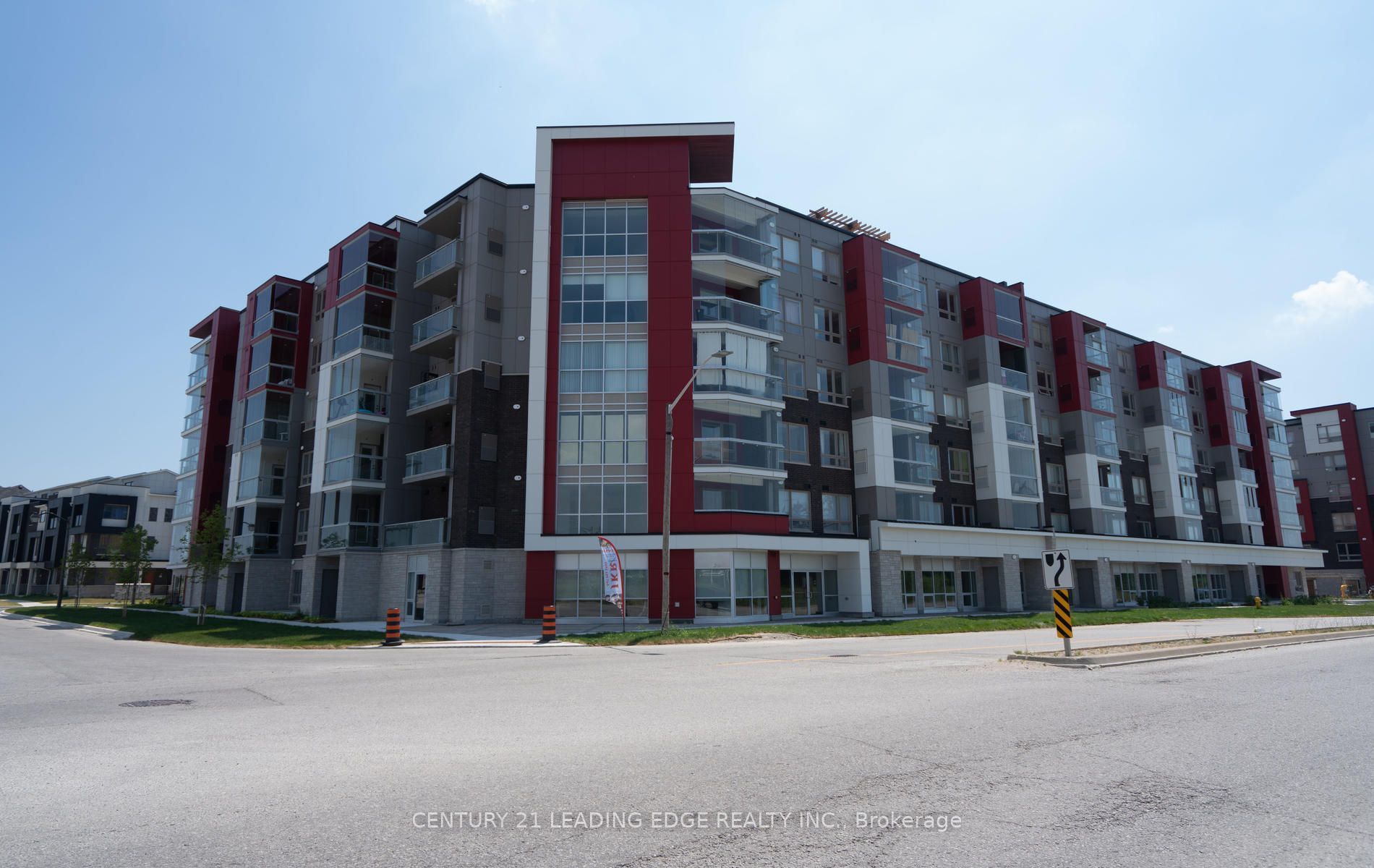 58 Adam Sellers Street 612, Markham, ON L6B 1M5