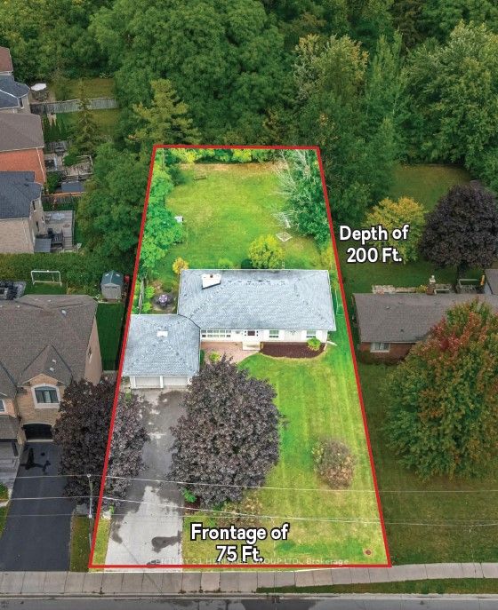 22 Poplar Drive, Richmond Hill, ON L4E 2X6 photo 4