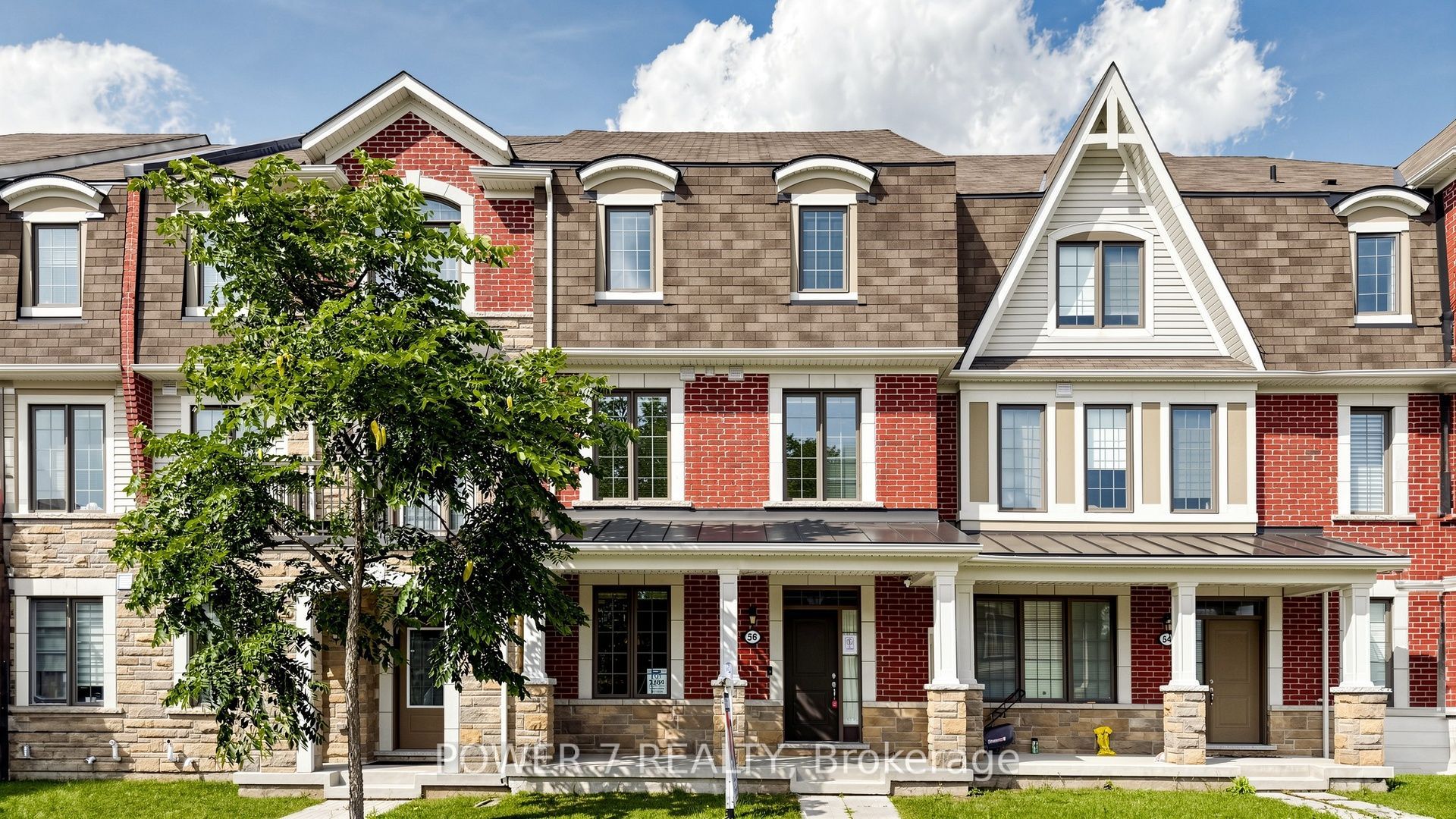 56 William F Bell Parkway, Richmond Hill, ON L4S 0K1