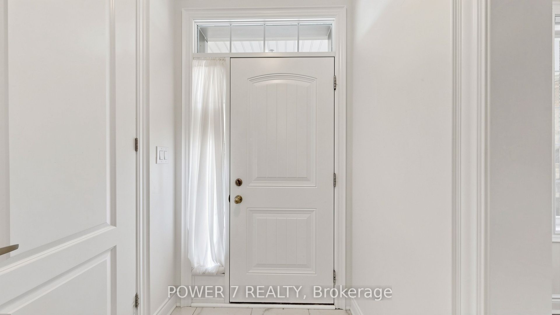 56 William F Bell Parkway, Richmond Hill, ON L4S 0K1 photo 4