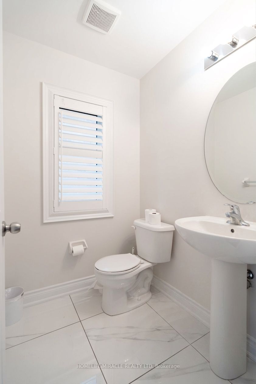 15 Ryerson Drive, Vaughan, ON L4H 4L5 photo 5