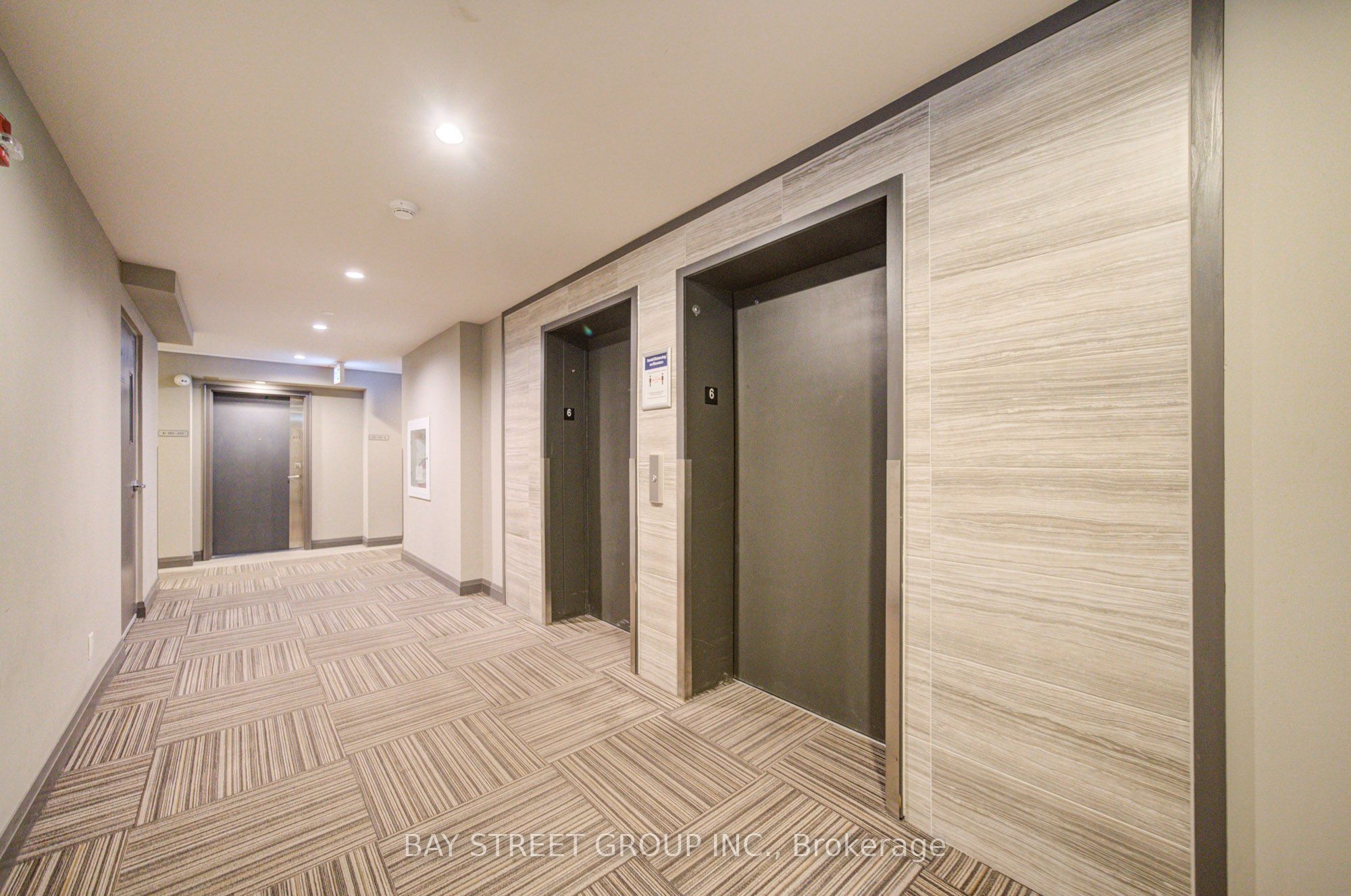 2 Adam Sellers Street 603, Markham, ON L6B 1P2 photo 4