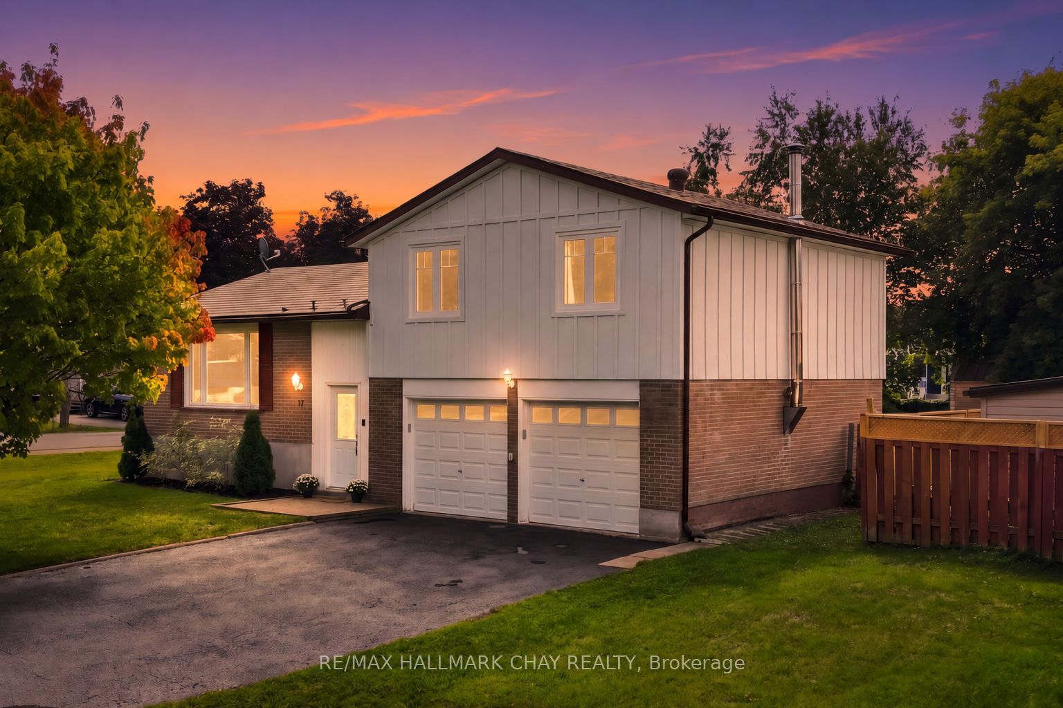 12 Larkdale Crescent, Essa, ON L0M 1B0