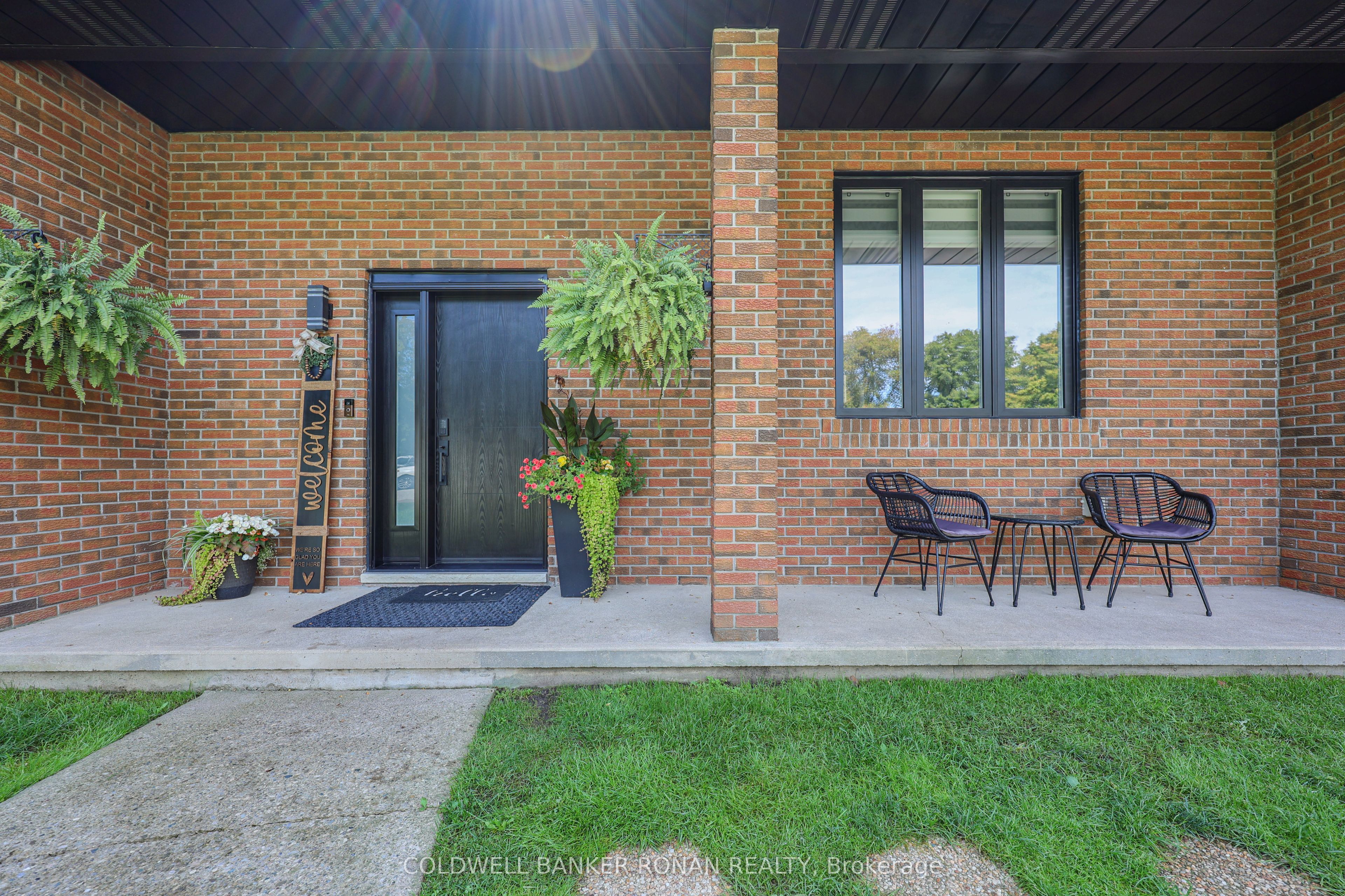 5 John Street, Adjala-Tosorontio, ON L0G 1L0 photo 3