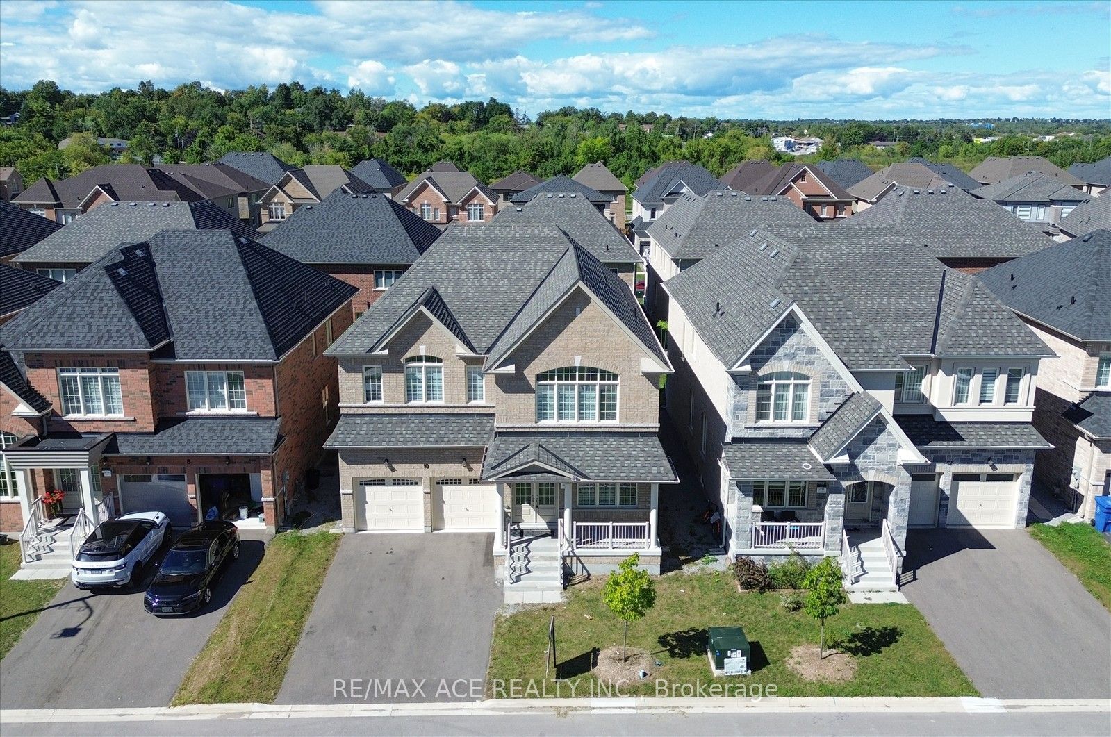 10 Hitching Post Road, Georgina, ON L4P 2E7 photo 4