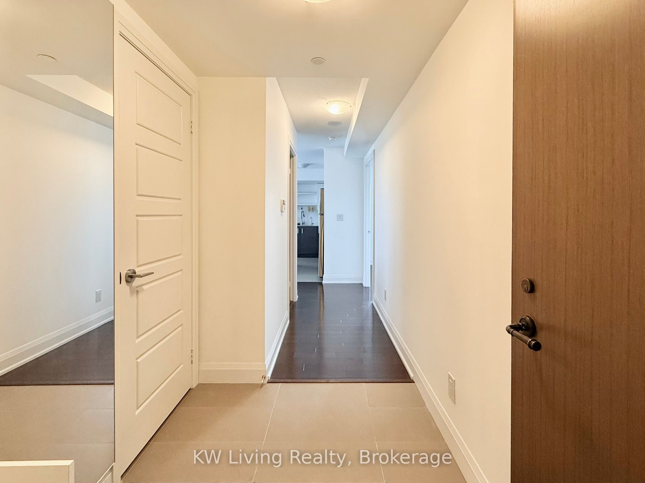 8200 Birchmount Road 1808, Markham, ON L3R 9W1 photo 2