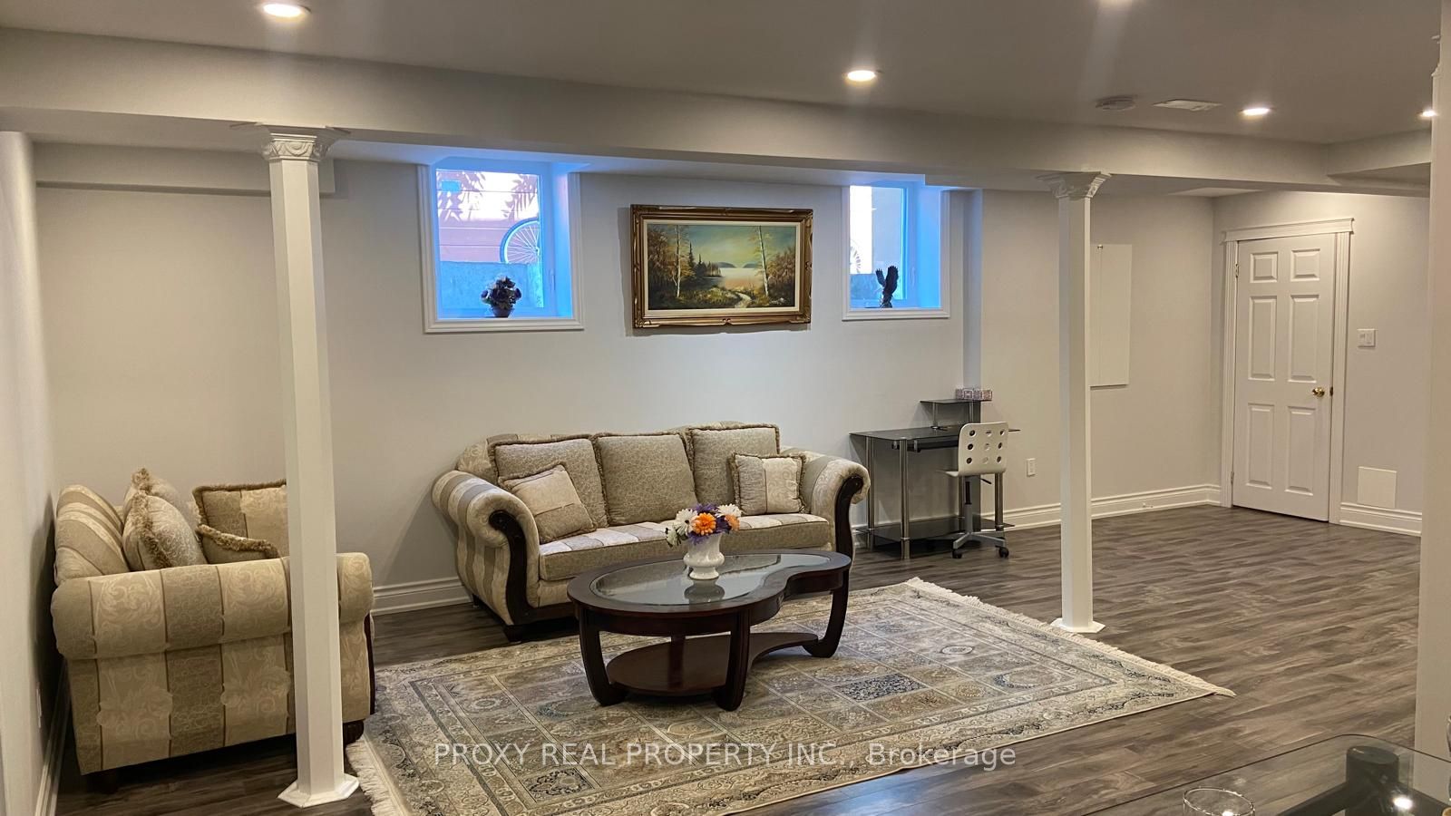 50 Verona Court Lower Level, Richmond Hill, ON L4S 2B8 photo 3