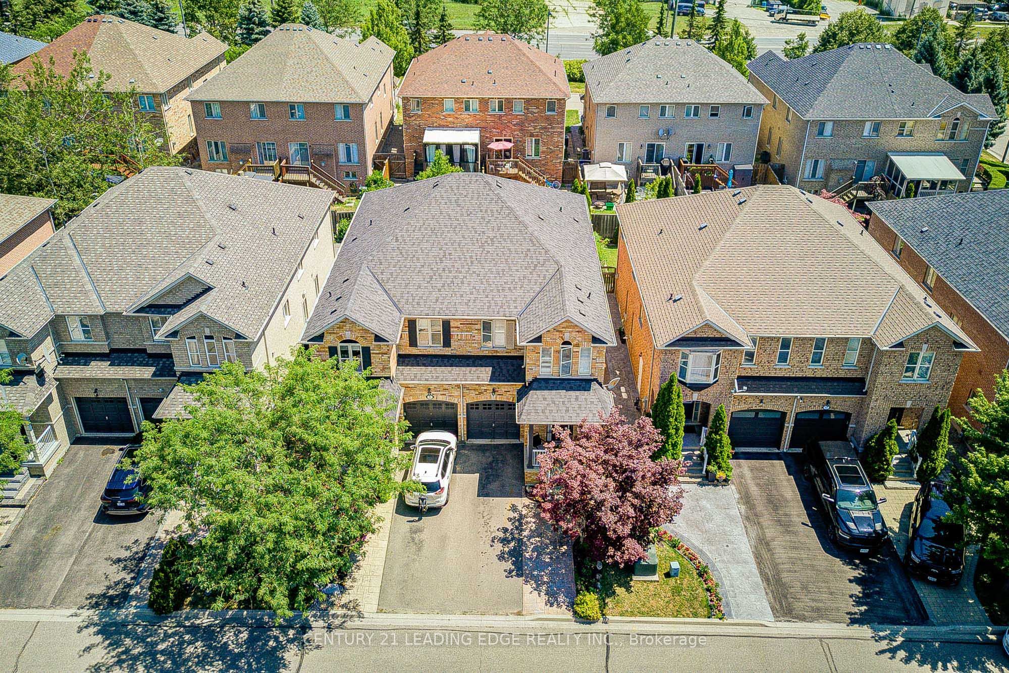 21 Treasure Hill Road, Vaughan, ON L6A 0A6 photo 3
