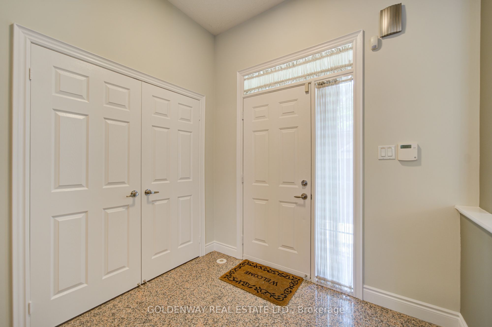 155 Legends Way TH0034, Markham, ON L3R 6A6 photo 3
