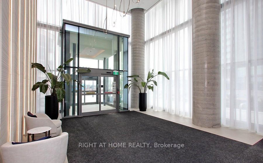 7890 Jane Street, Vaughan, ON L4K 0A9 photo 5