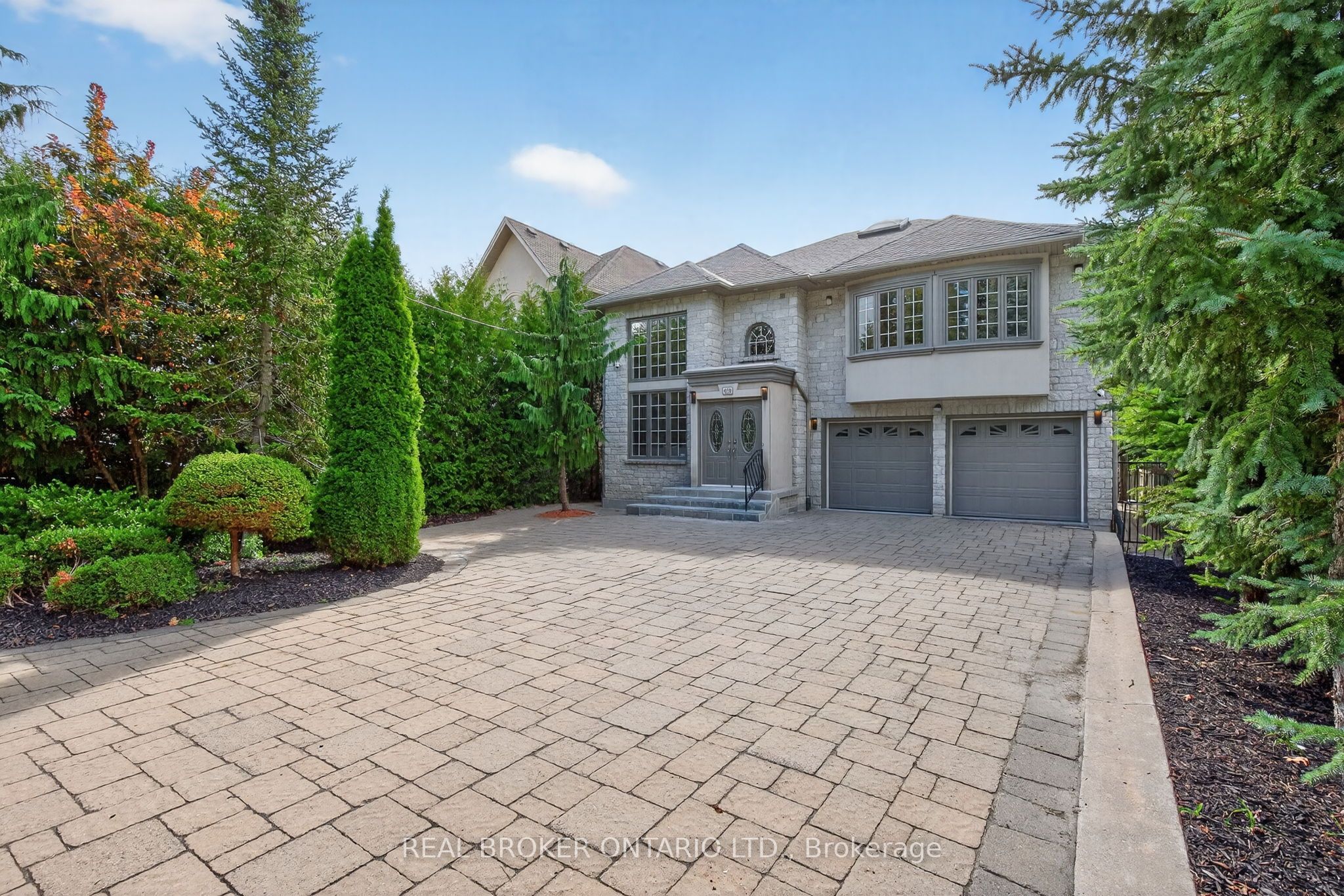 429 North Lake Road, Richmond Hill, ON L4E 3A7 photo 5