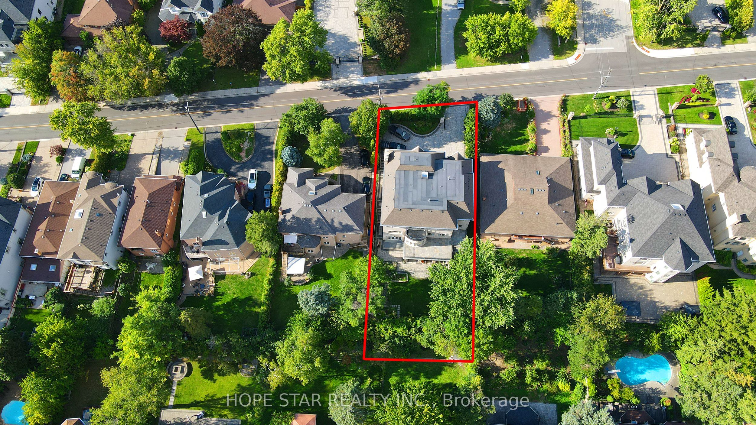 111 Garden Avenue, Richmond Hill, ON L4C 6L6 photo 4
