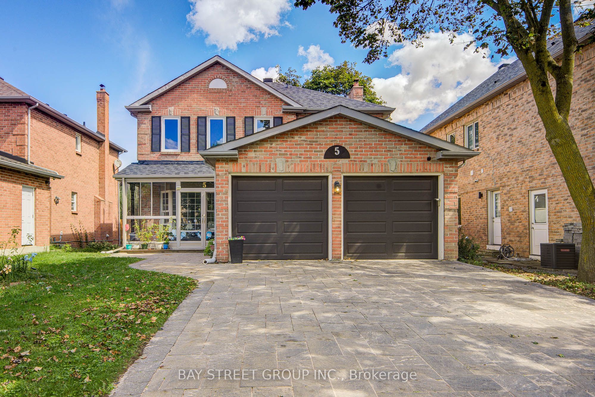 5 Captain Francis Drive, Markham, ON L3R 9C7 photo 2