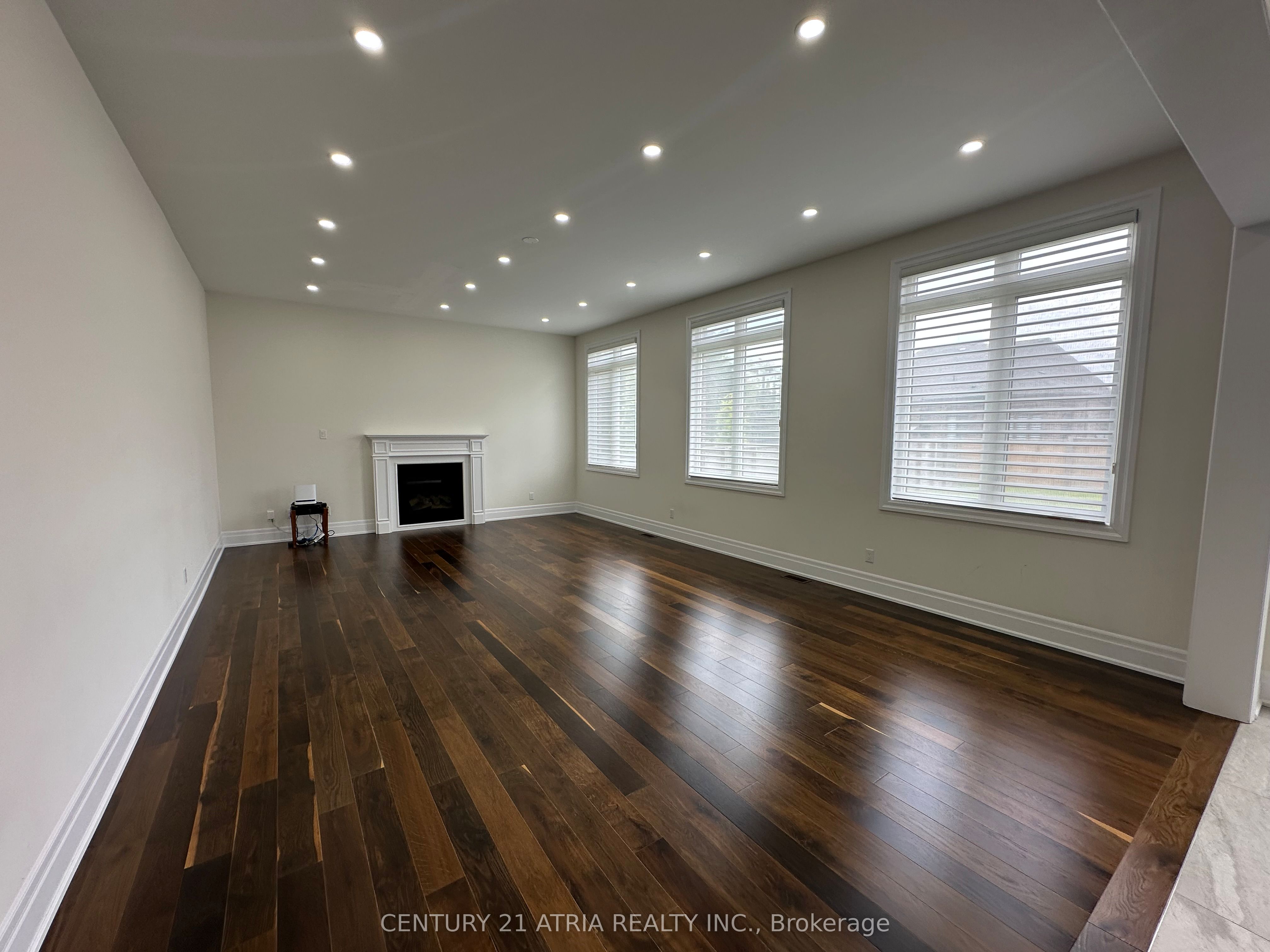 19 Mumberson Street, Innisfil, ON L0L 1L0 photo 5