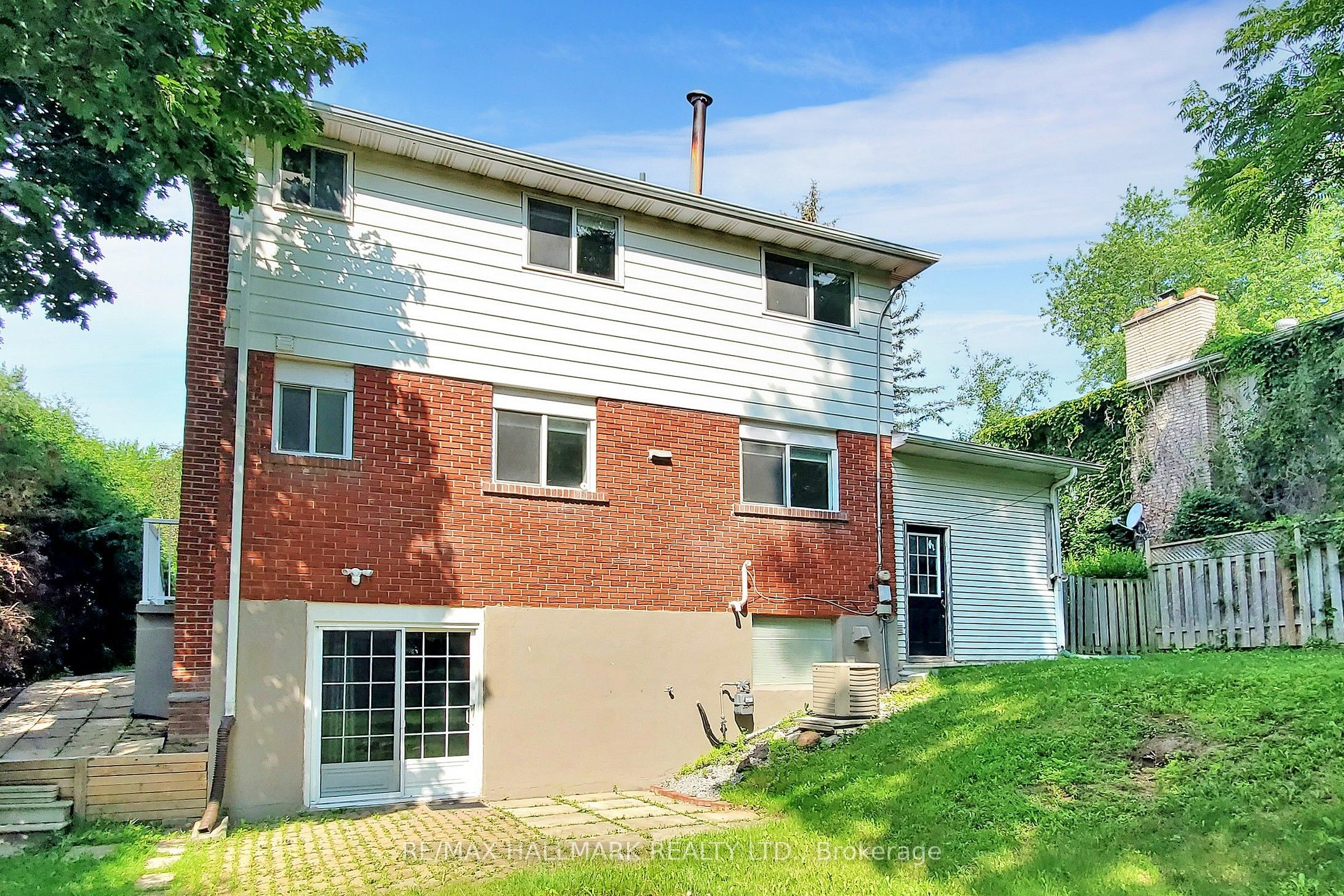 63 Hillview Drive basement, Newmarket, ON L3Y 4H8 photo 2