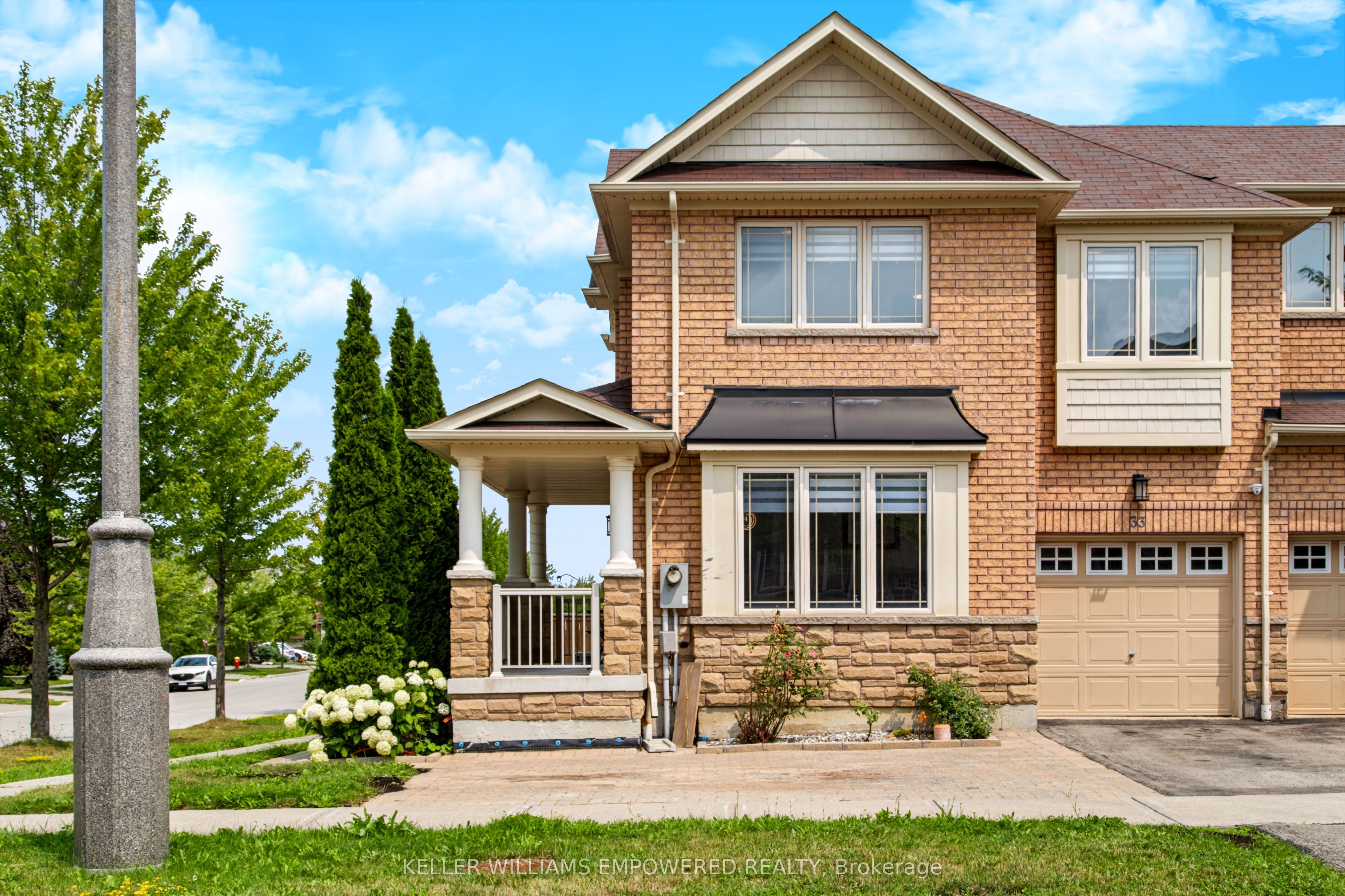 33 Winisk Street, Richmond Hill, ON L4E 0L5