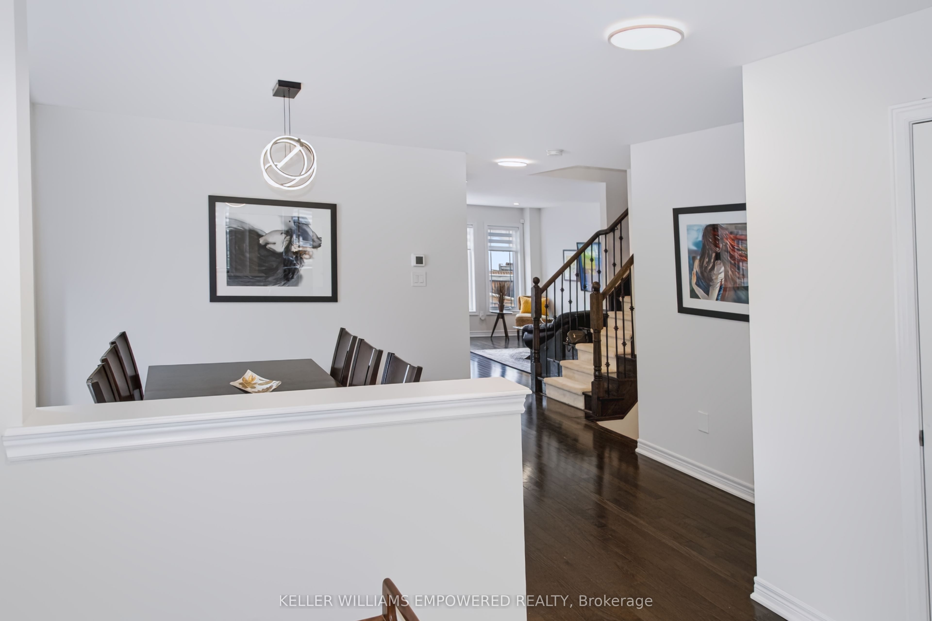 33 Winisk Street, Richmond Hill, ON L4E 0L5 photo 3