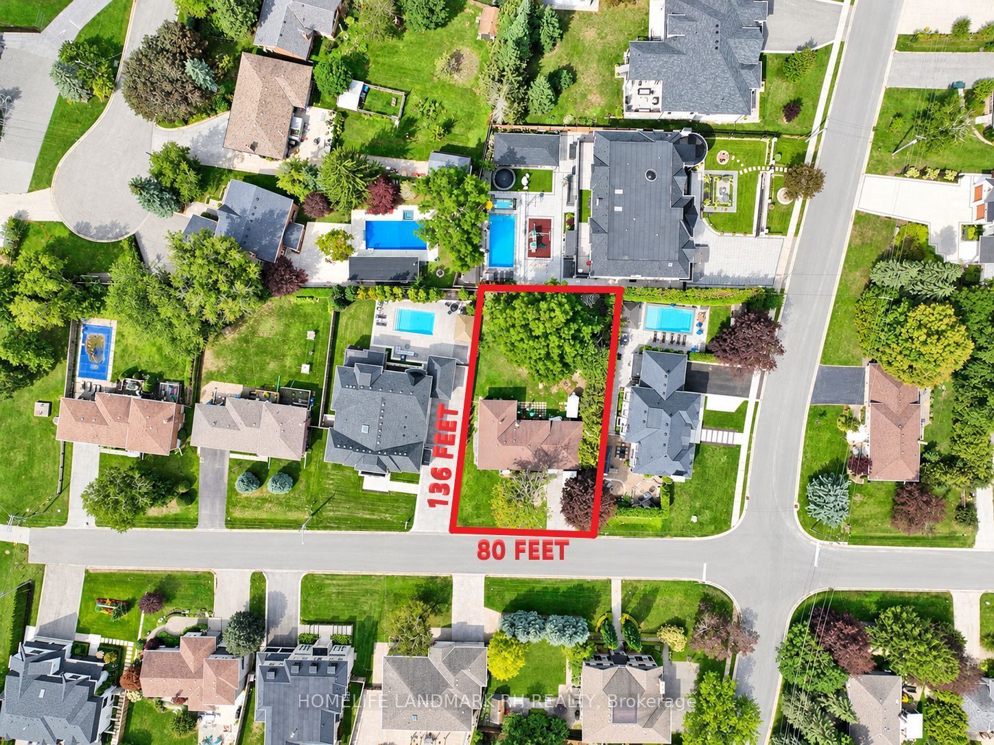 114 Hollingsworth Drive, King, ON L7B 1G4 photo 2
