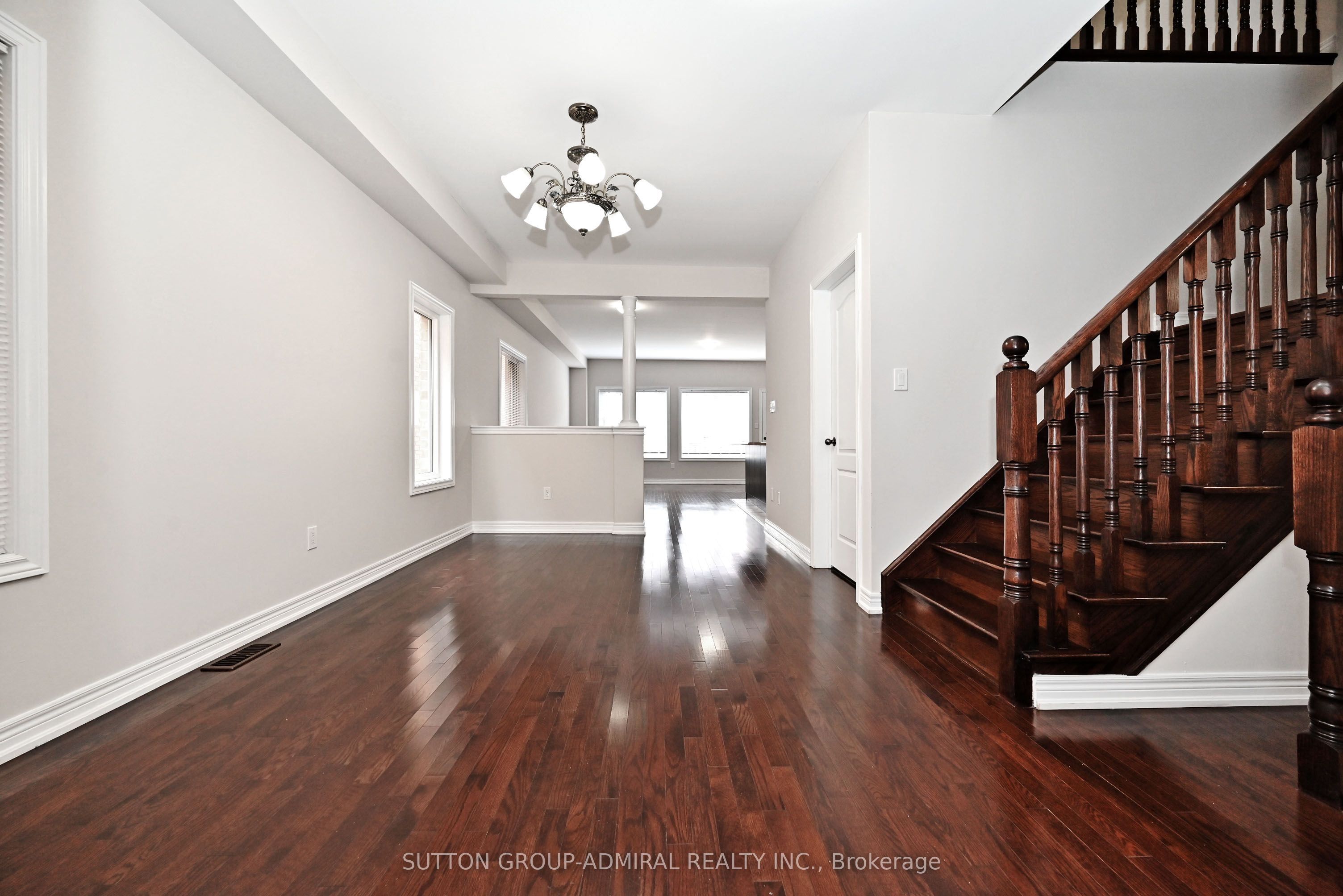 110 Southdown Avenue, Vaughan, ON L6A 4N3 photo 4