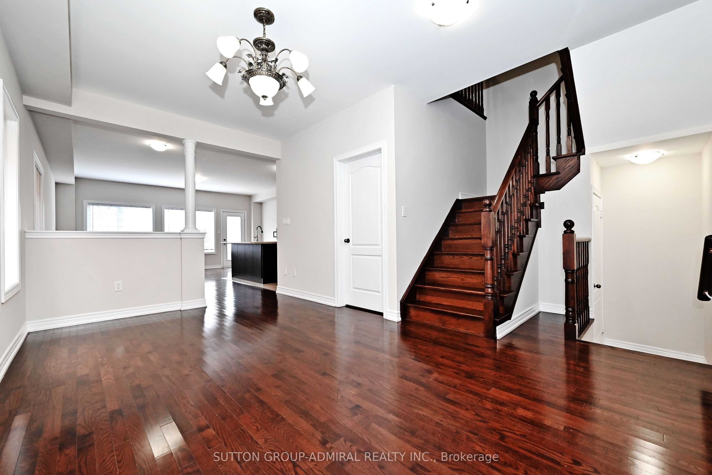 110 Southdown Avenue, Vaughan, ON L6A 4N3 photo 5