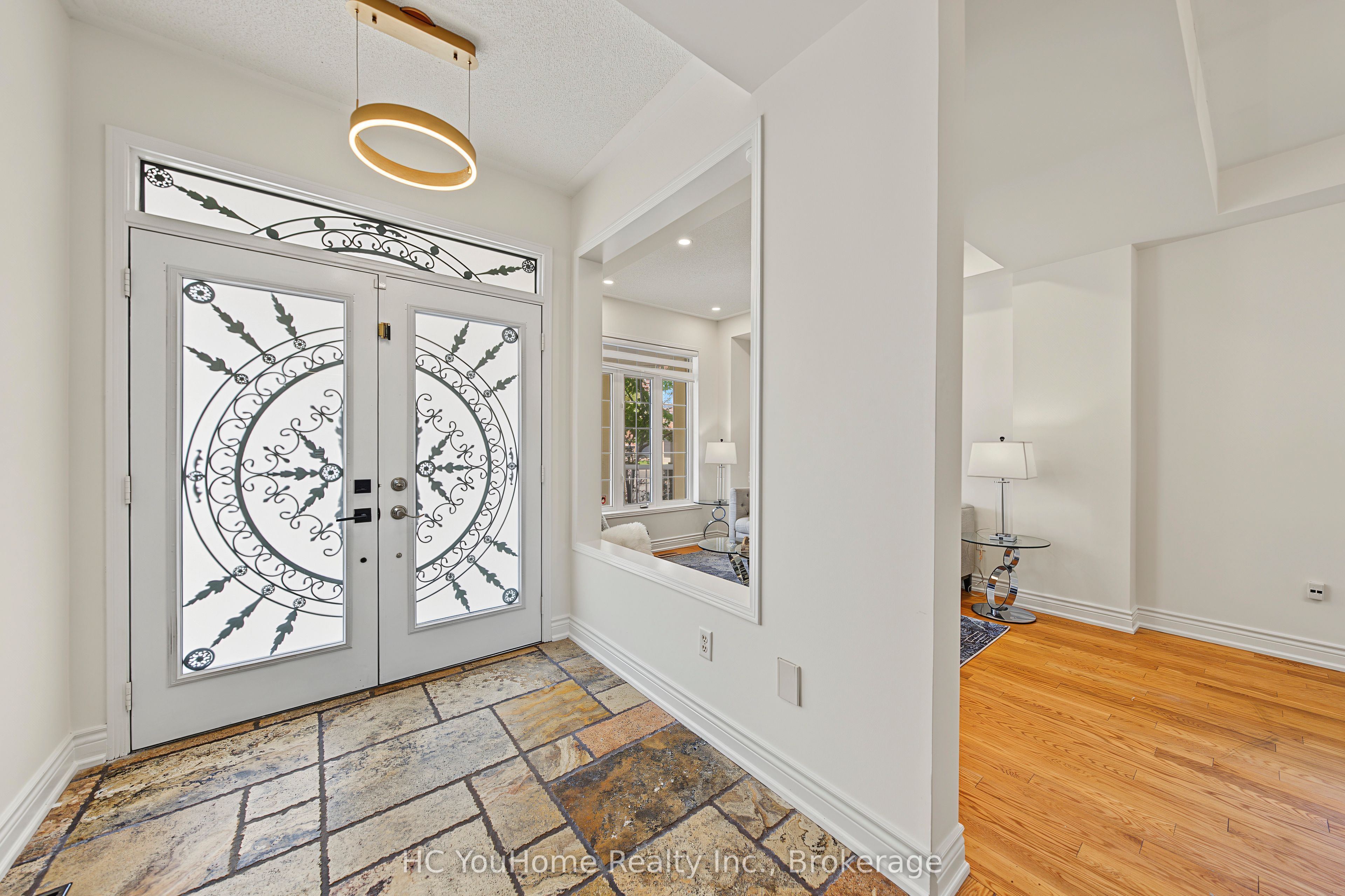 39 Emery Hill Boulevard, Markham, ON L6C 2W7 photo 3