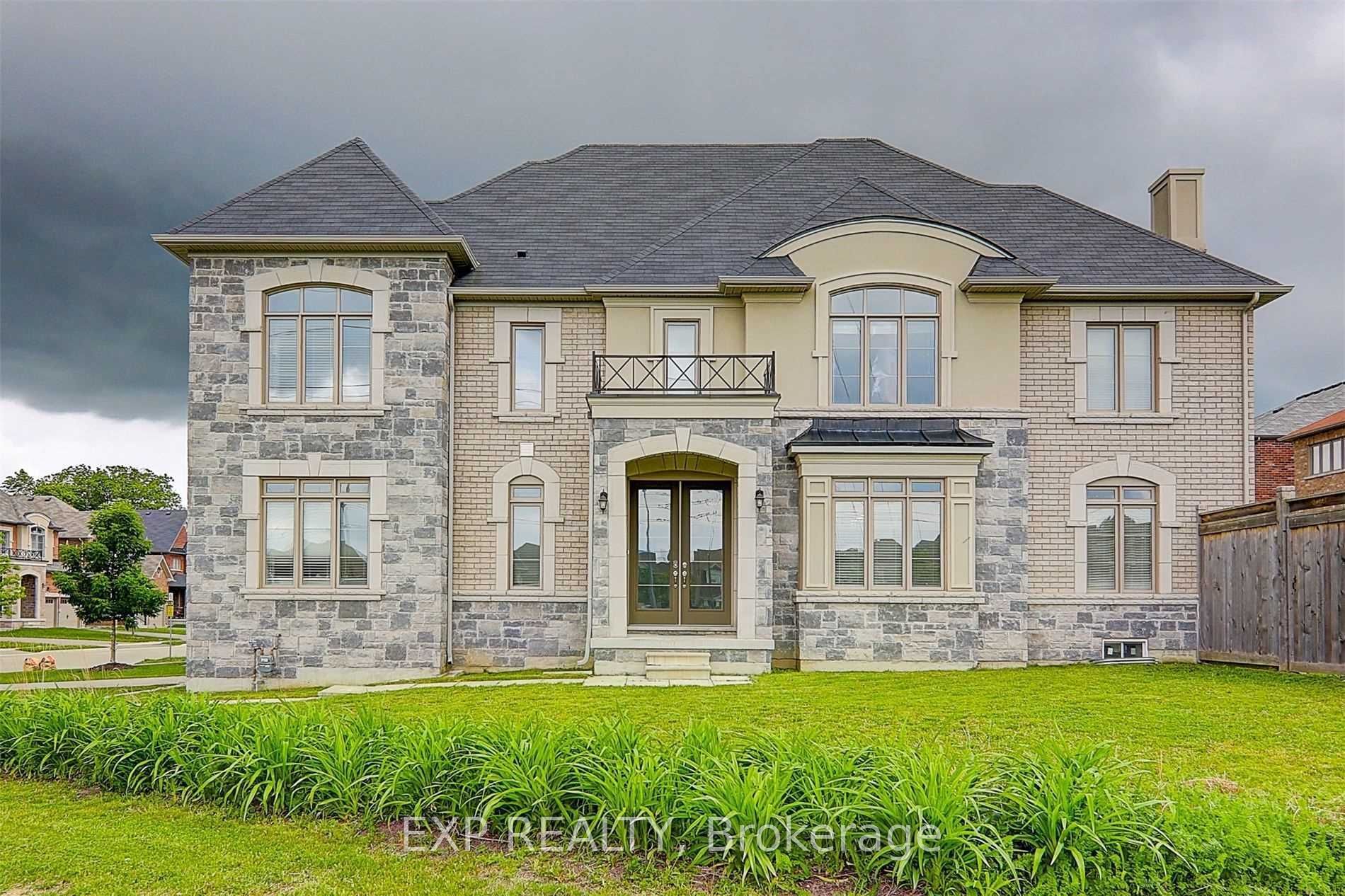 500 Mcgregor Farm Terrace, Newmarket, ON L3X 0H7