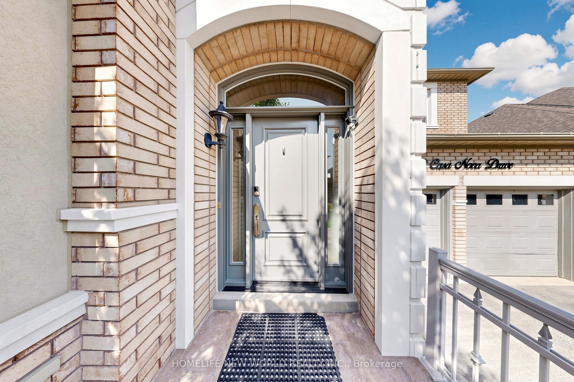 32 Casa Nova Drive, Vaughan, ON L4H 3A1 photo 5