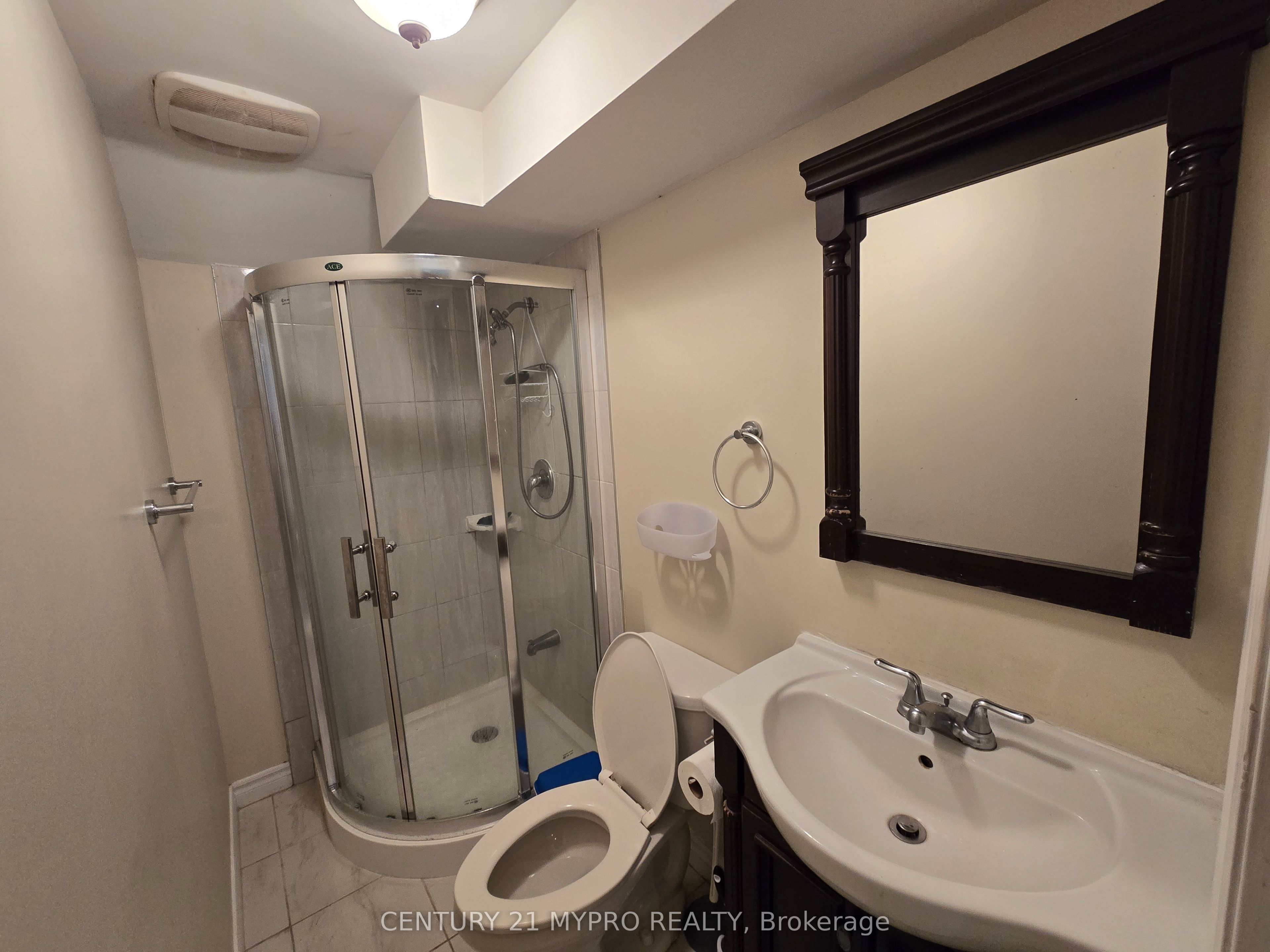 10 Bianca Drive Lower unit, Markham, ON L3R 5H2 photo 4