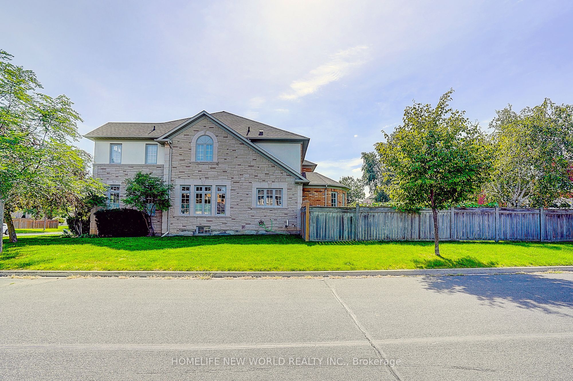 133 White Lotus Circle, Markham, ON L6C 1V7 photo 3