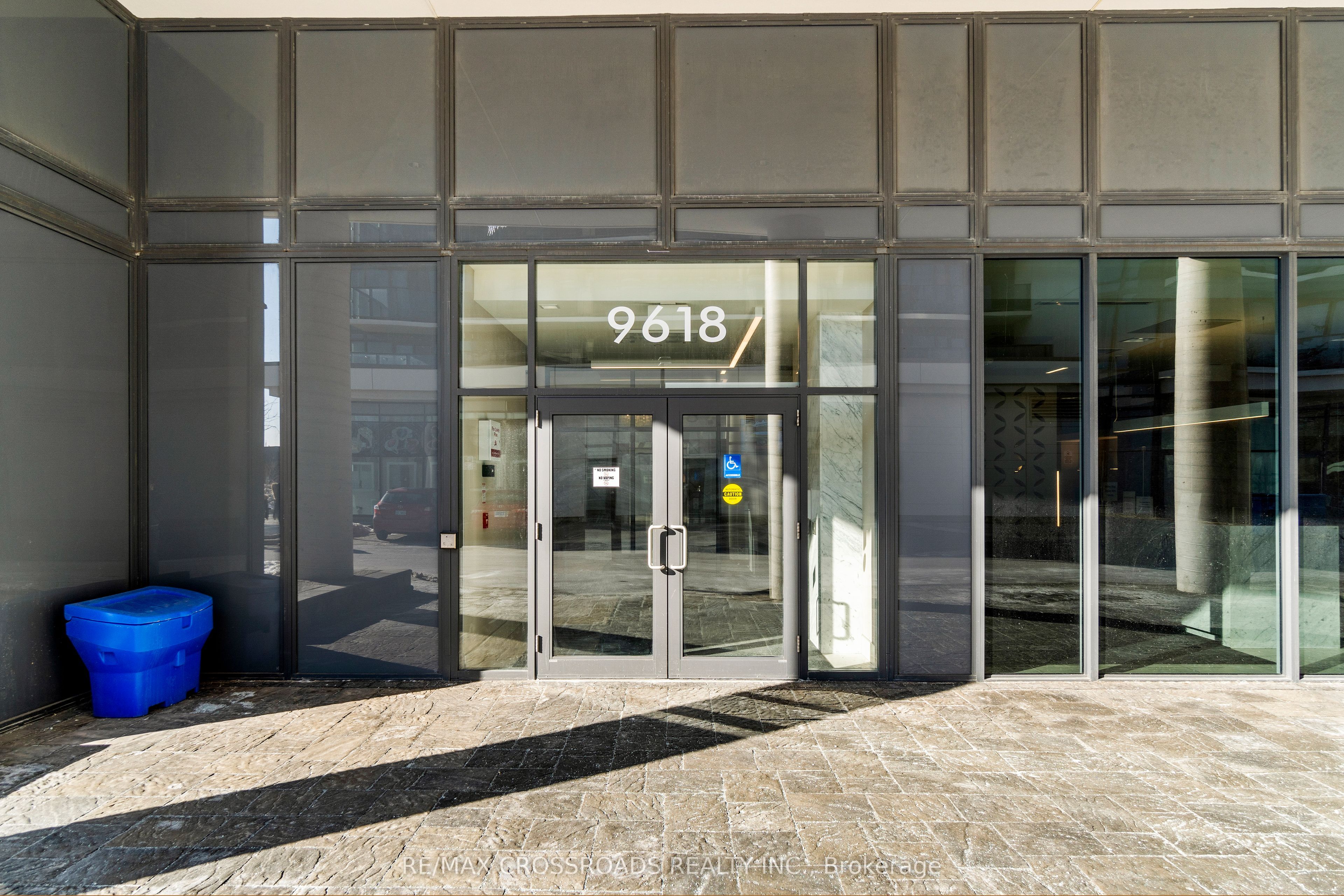 9618 Yonge Street TH102, Richmond Hill, ON L4C 0X5 photo 2