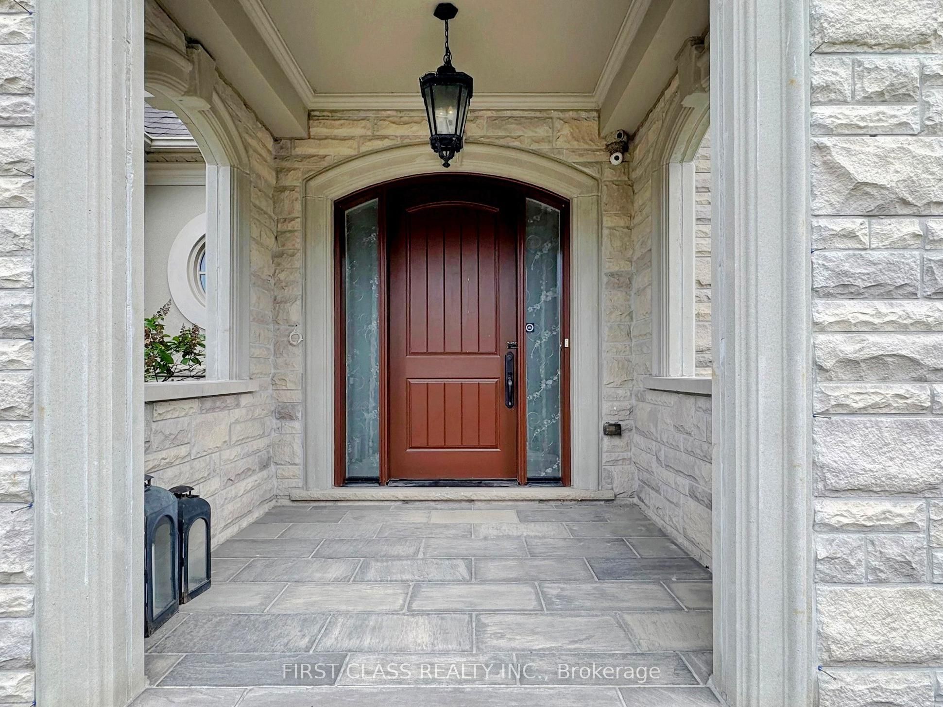 3 Royal County Down Crescent, Markham, ON L6C 0K1 photo 2