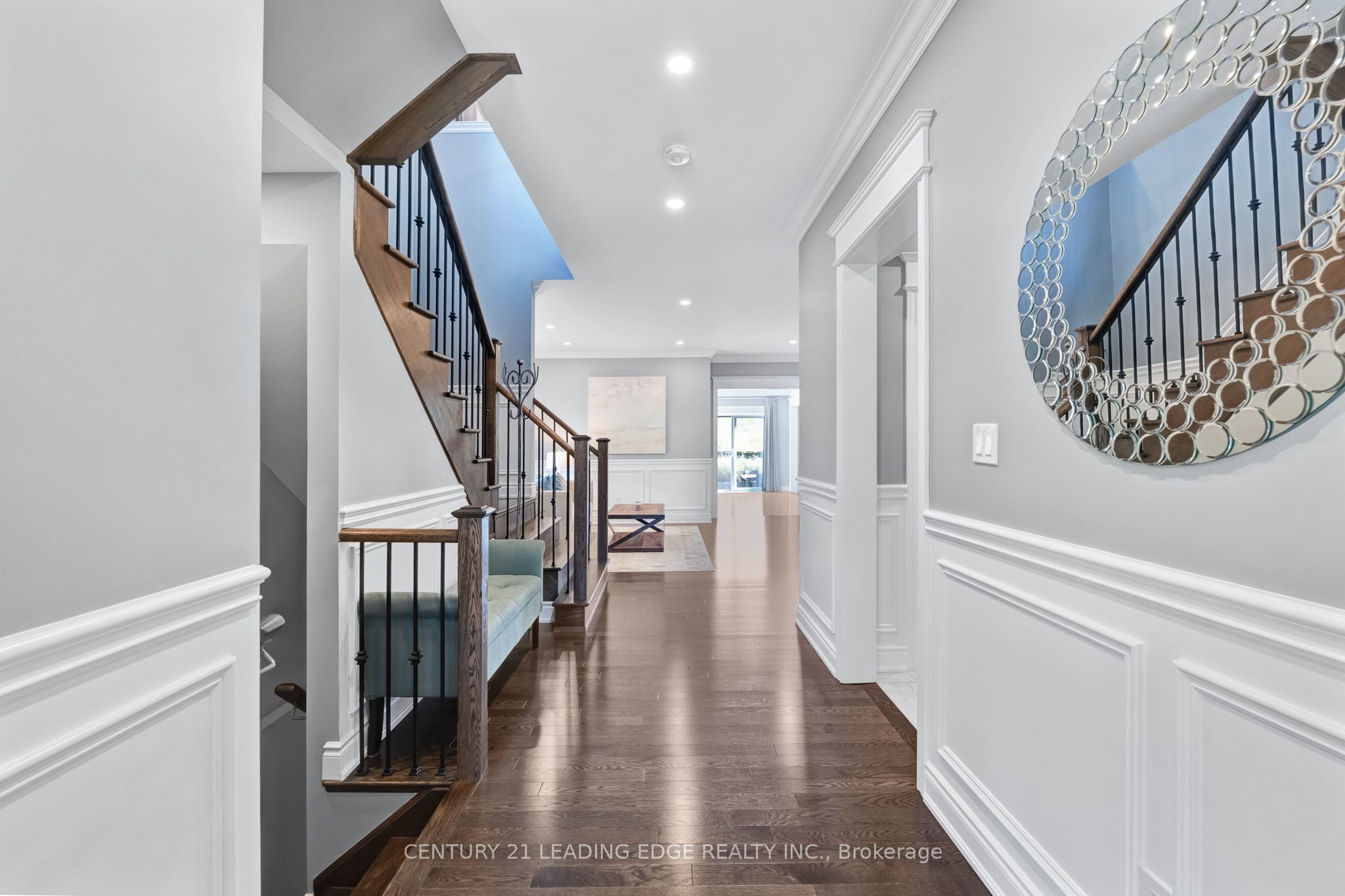 56 Walter Tunny Crescent, East Gwillimbury, ON L9N 0R4 photo 4