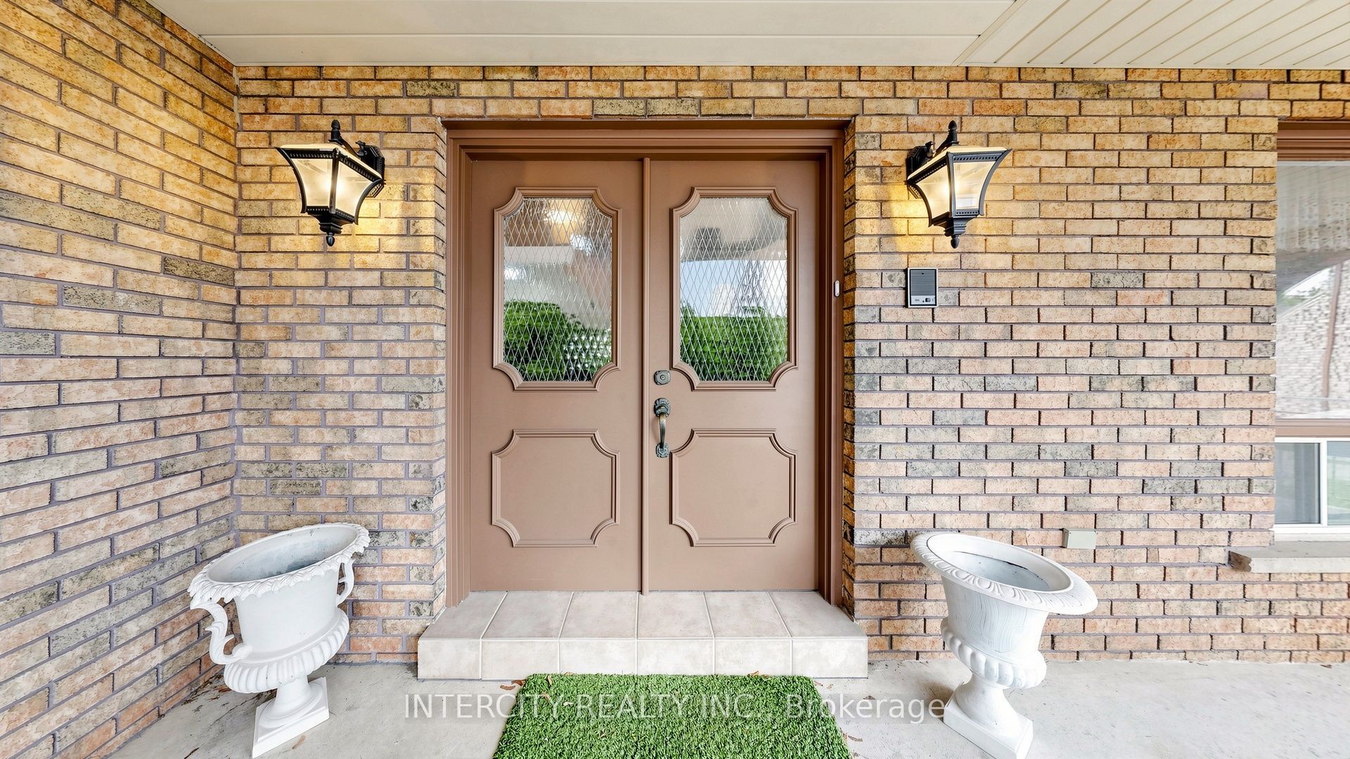76 Spruce Avenue, Richmond Hill, ON L4C 6W1 photo 4