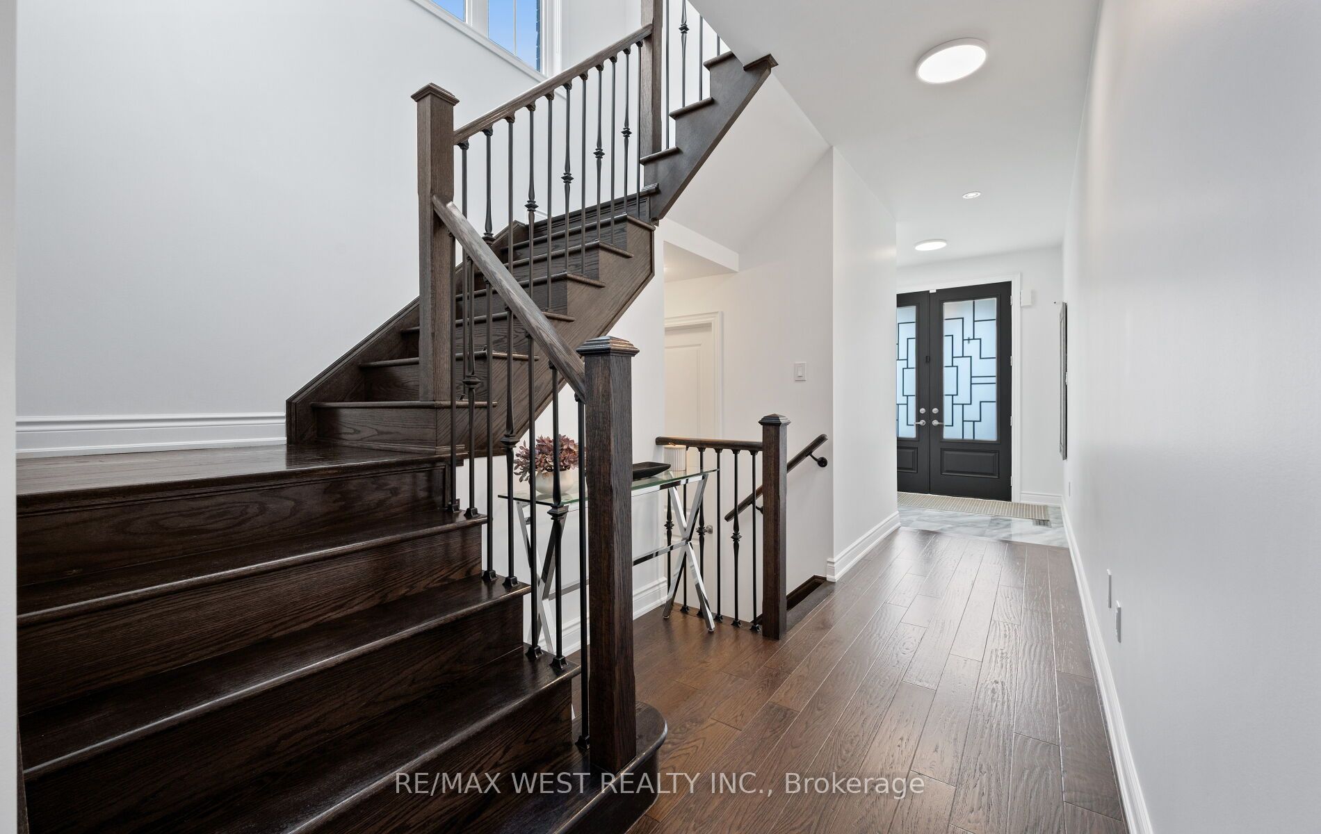 133 Rotondo Crescent, Vaughan, ON L4H 4R1 photo 3