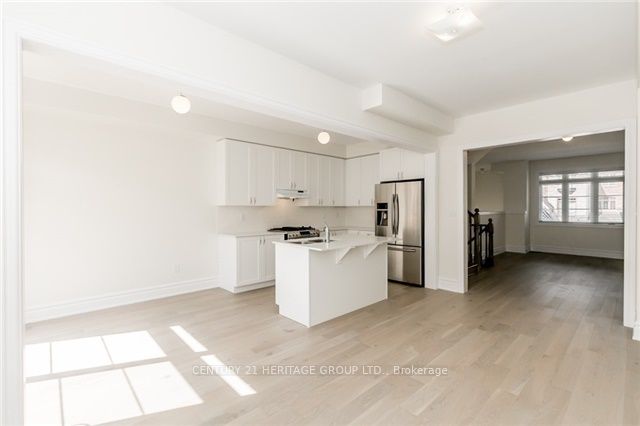 35 Farooq Boulevard, Vaughan, ON L4L 1A6 photo 5