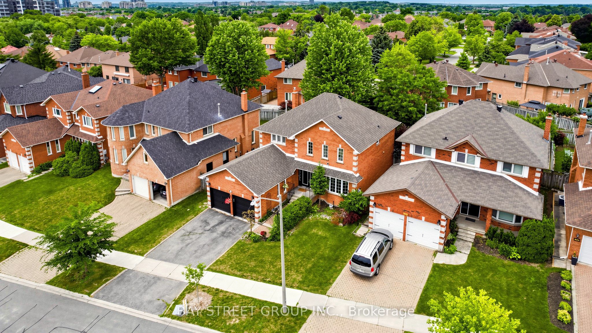 26 Kew Gardens, Richmond Hill, ON L4B 1R6 photo 2