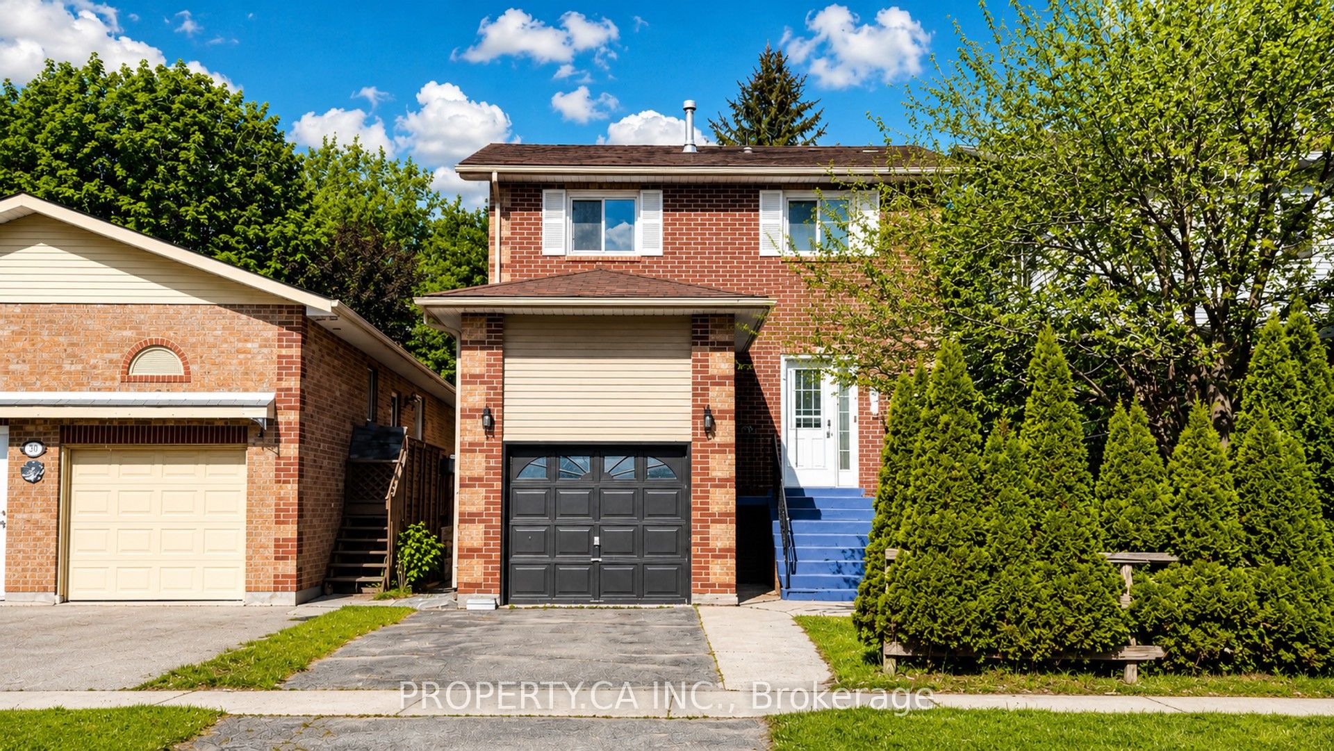 32 Hodgins Avenue, Georgina, ON L4P 3T3