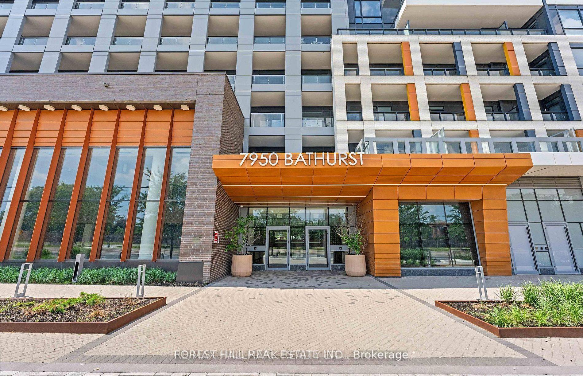 7950 Bathurst Street 1524, Vaughan, ON L4J 0L4 photo 3