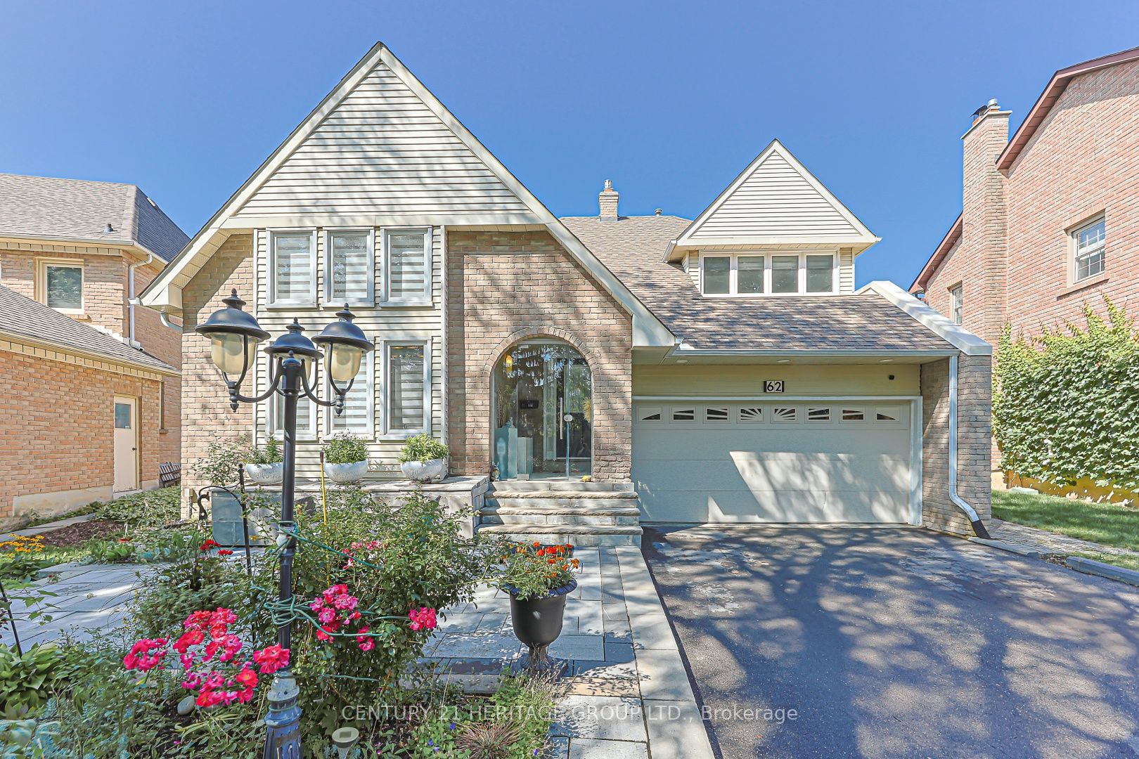 62 Greencroft Crescent, Markham, ON L3R 3Y5