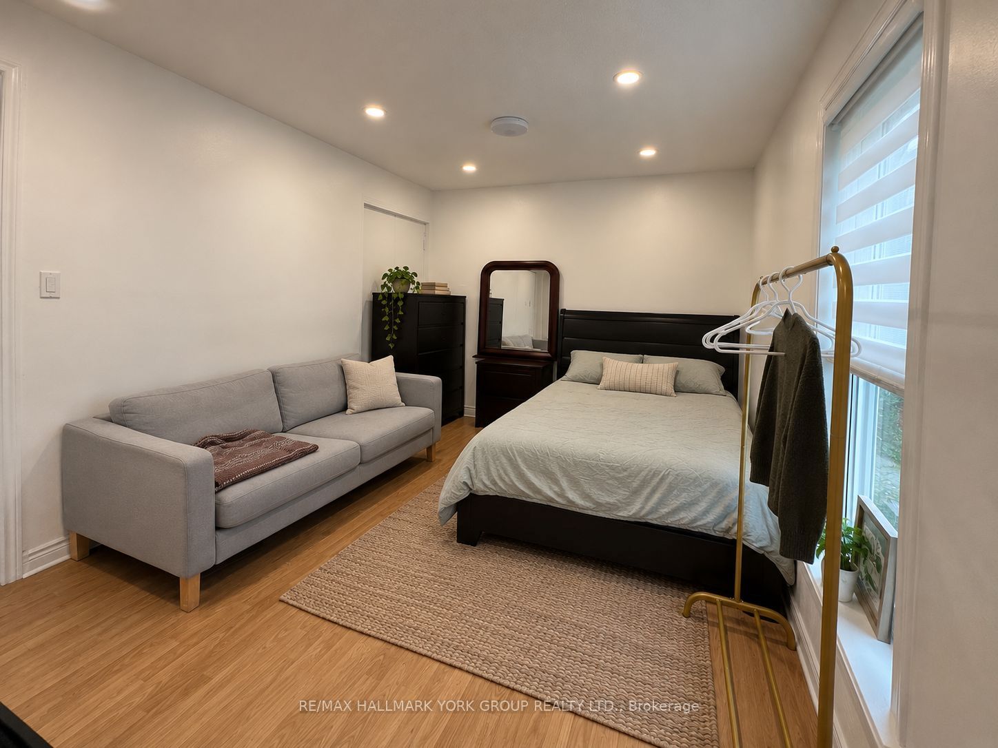 22 Thorne Lane Studio, Markham, ON L3T 5K5 photo 2