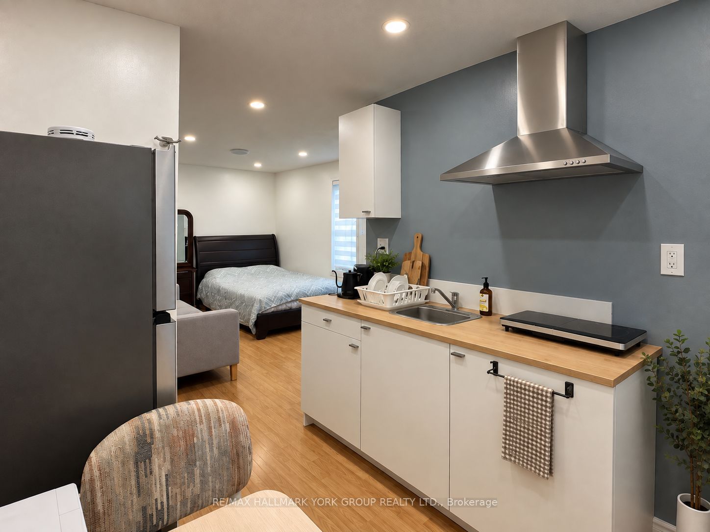 22 Thorne Lane Studio, Markham, ON L3T 5K5 photo 3