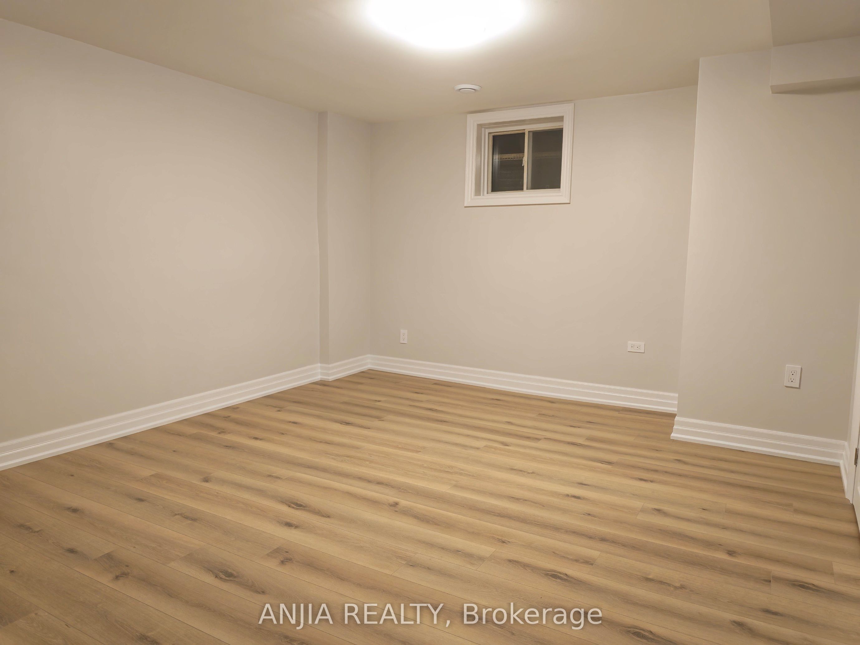 5 Janna Court Basement #3, Markham, ON L3R 8Z3 photo 5