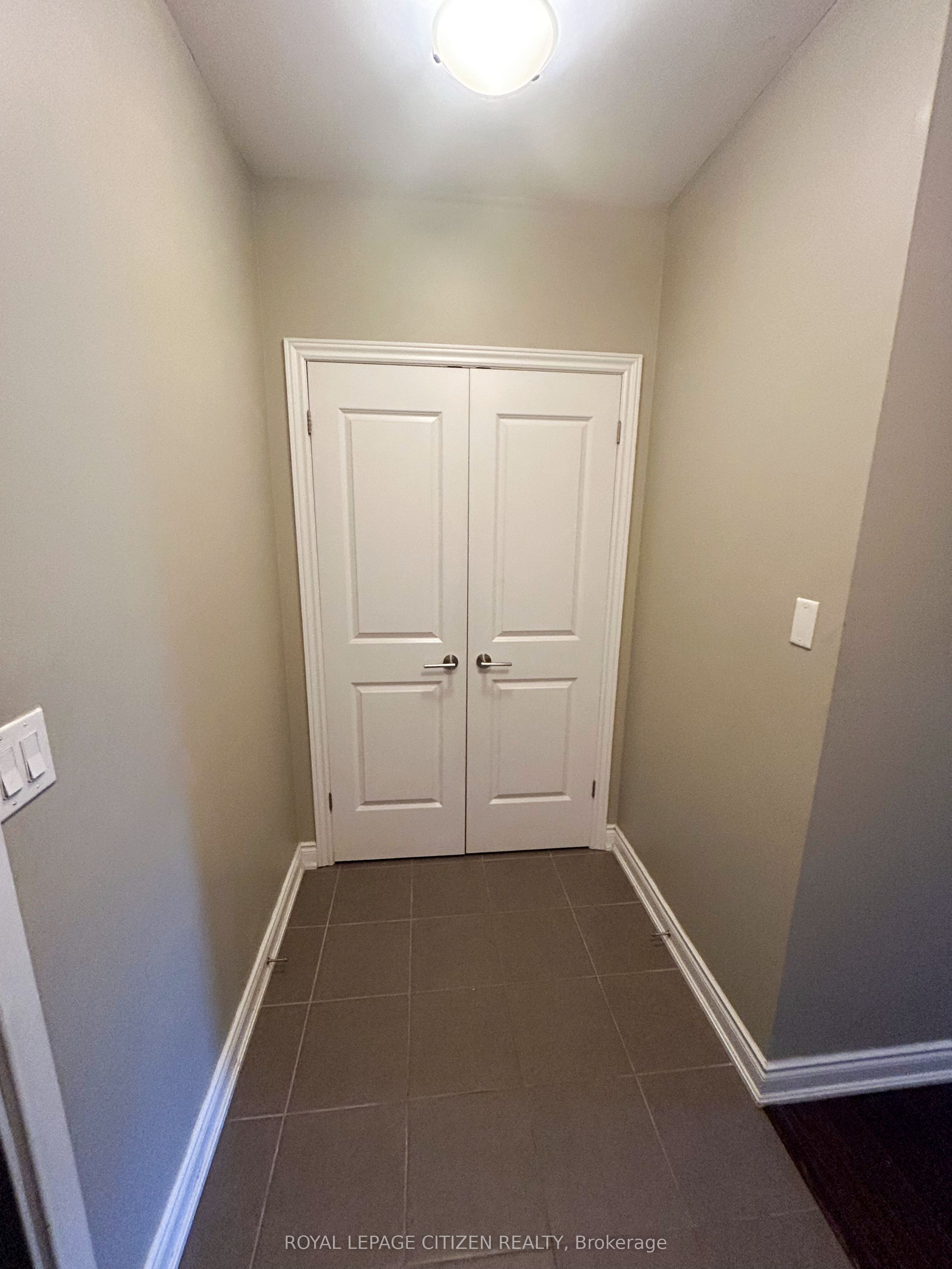 281 Woodbridge Avenue 312, Vaughan, ON L4L 2T1 photo 3