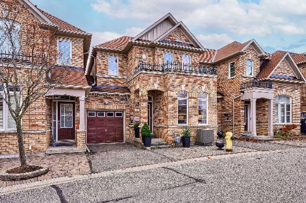 6 Todman Lane, Markham, ON L6E 0C8