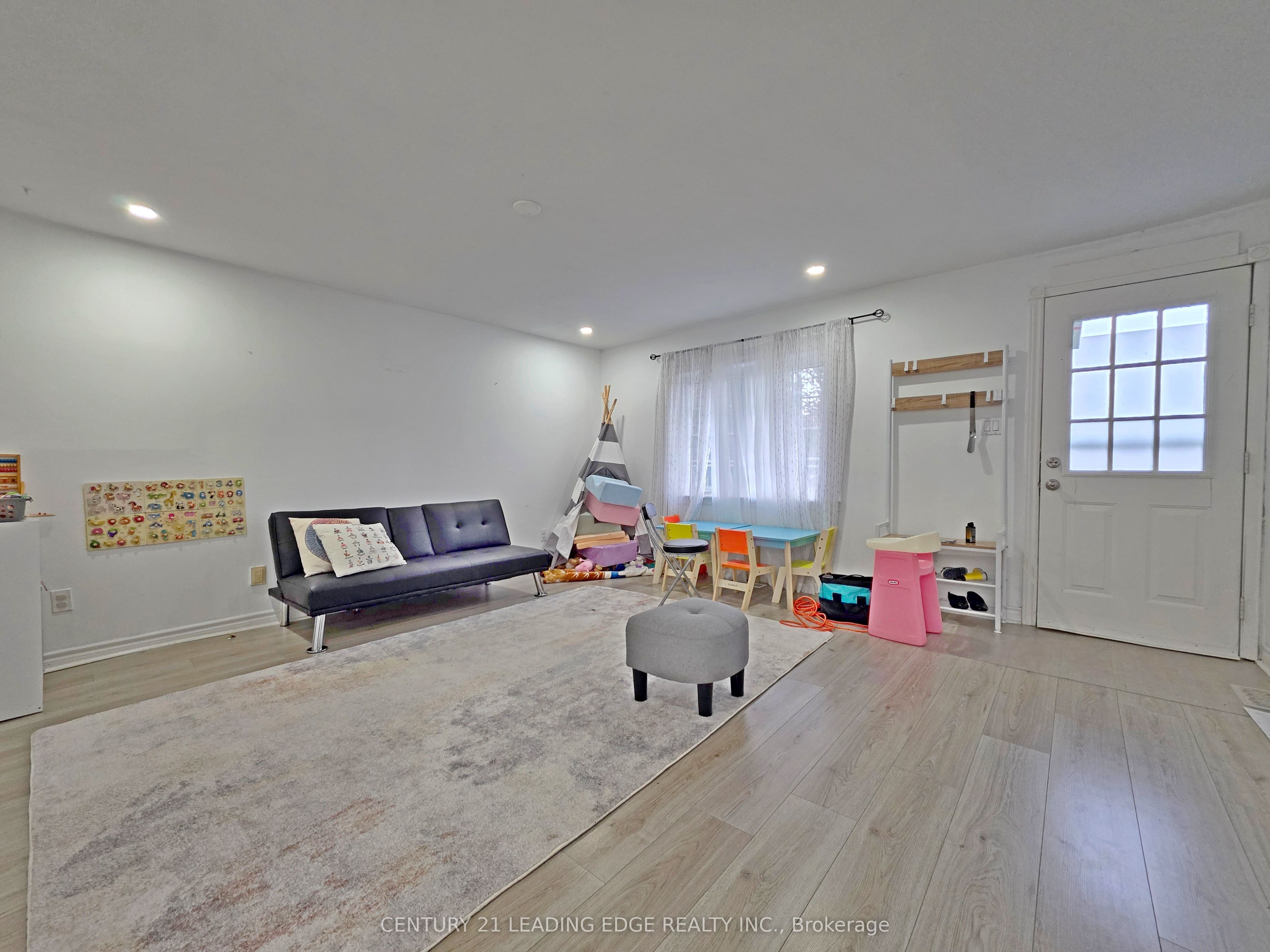 278 Pasadena Drive, Georgina, ON L4P 2Y9 photo 2