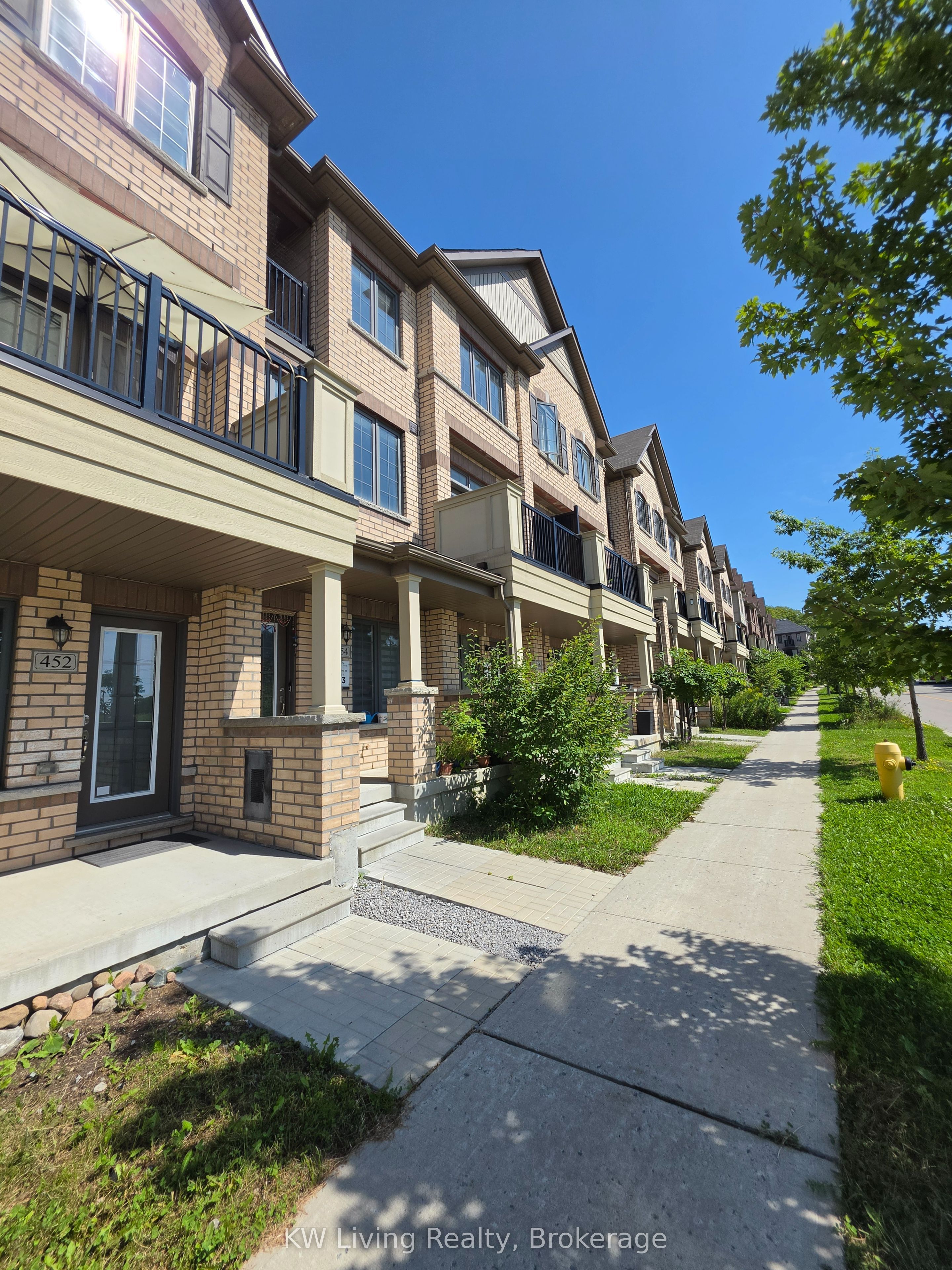 456 Arthur Bonner Avenue, Markham, ON L6B 1P6 photo 2