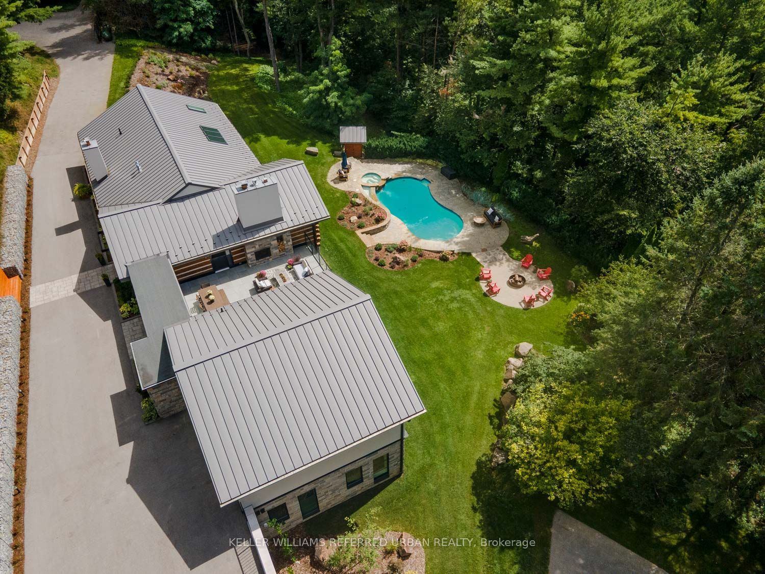 14335 Weston Road, King, ON L7B 1K4