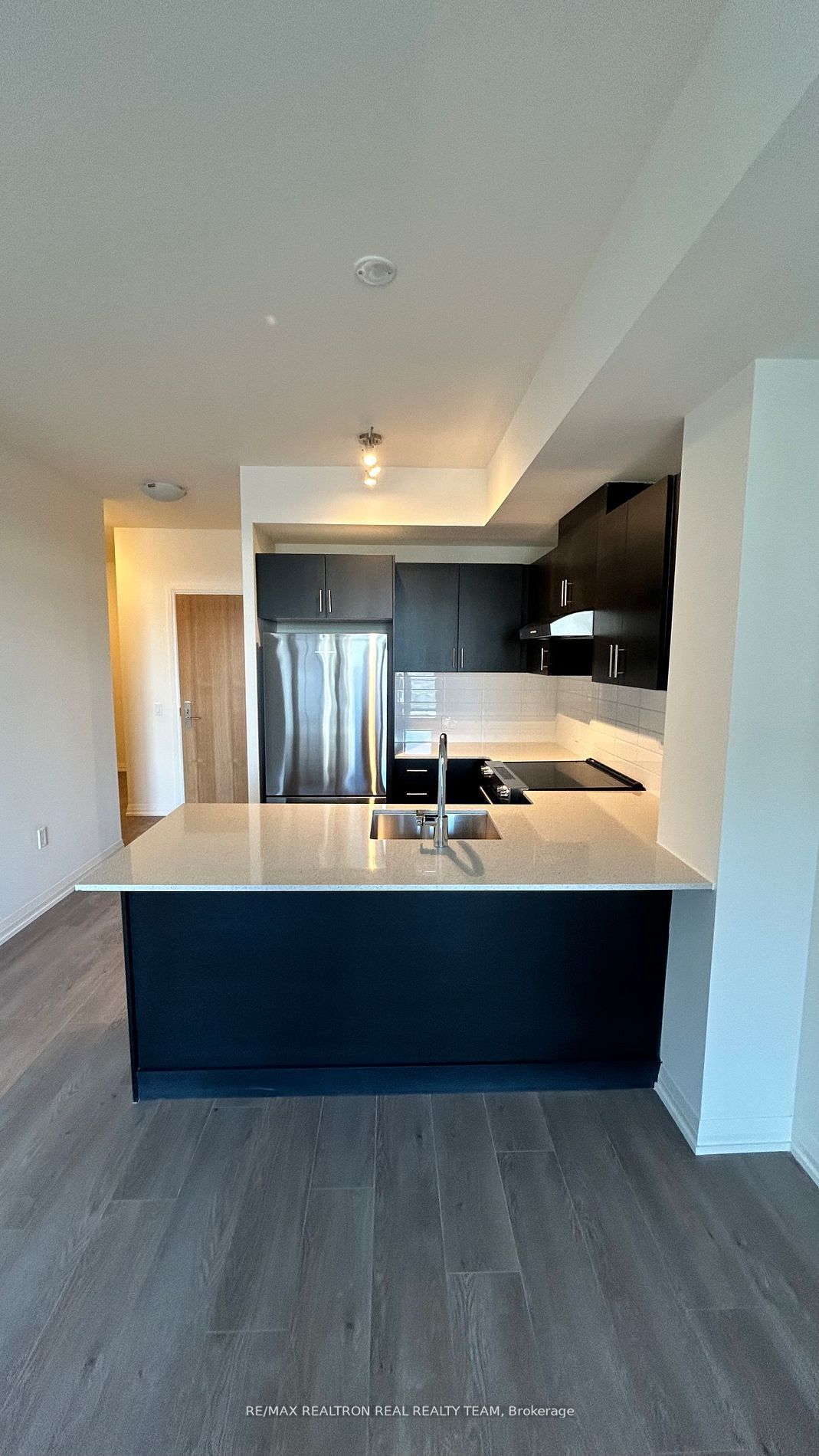 8960 Jane Street 418, Vaughan, ON L4K 2M9