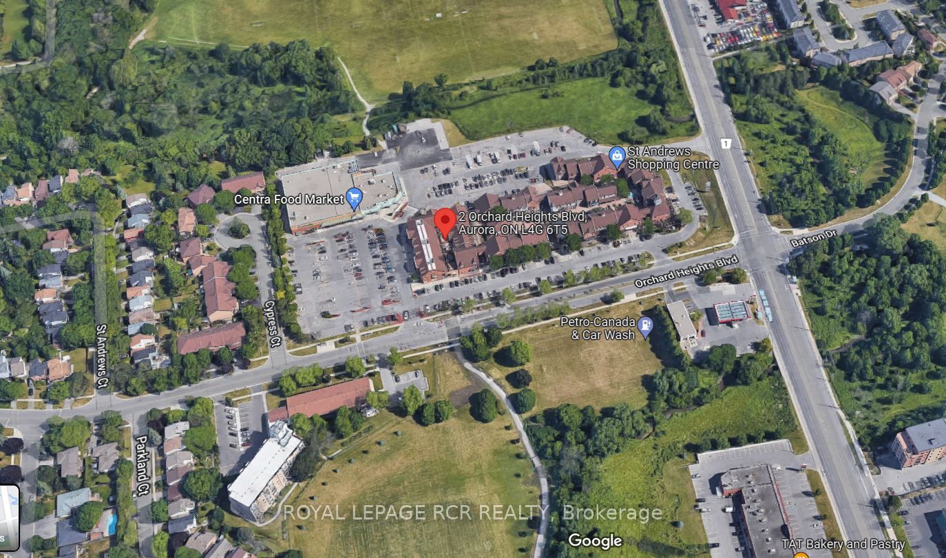 2 Orchard Heights Boulevard, Aurora, ON L4G 3W3