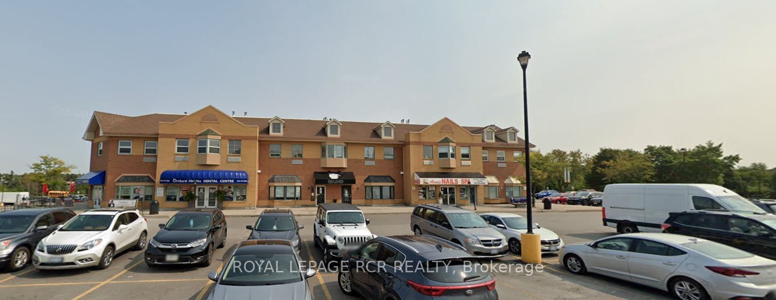 2 Orchard Heights Boulevard, Aurora, ON L4G 3W3 photo 5